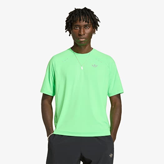 T-shirt adidas Tech Trefoil Essentials Polyester T-Shirt Screaming Green