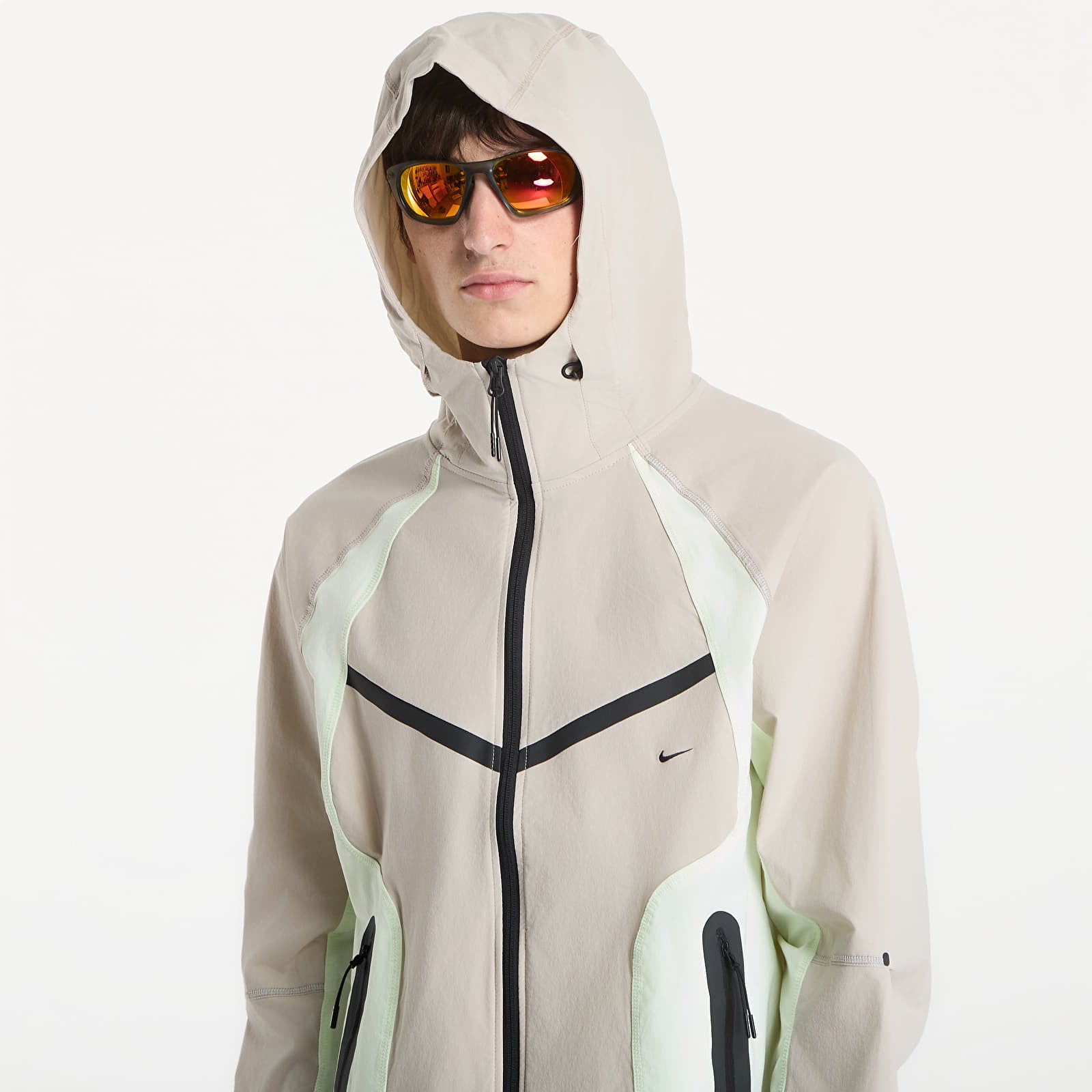 Férfi kabátok Nike Tech Men's Dri-FIT Woven Full-Zip Color-Block Windrunner Jacket Cream Ii/ Volt Tint/ Black