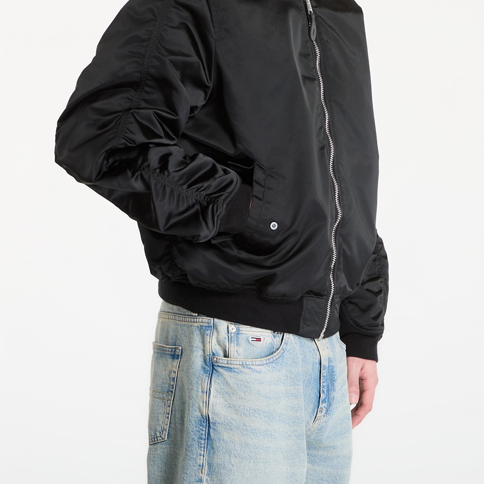 Pánské bundy Alpha Industries MA-1 UV Black