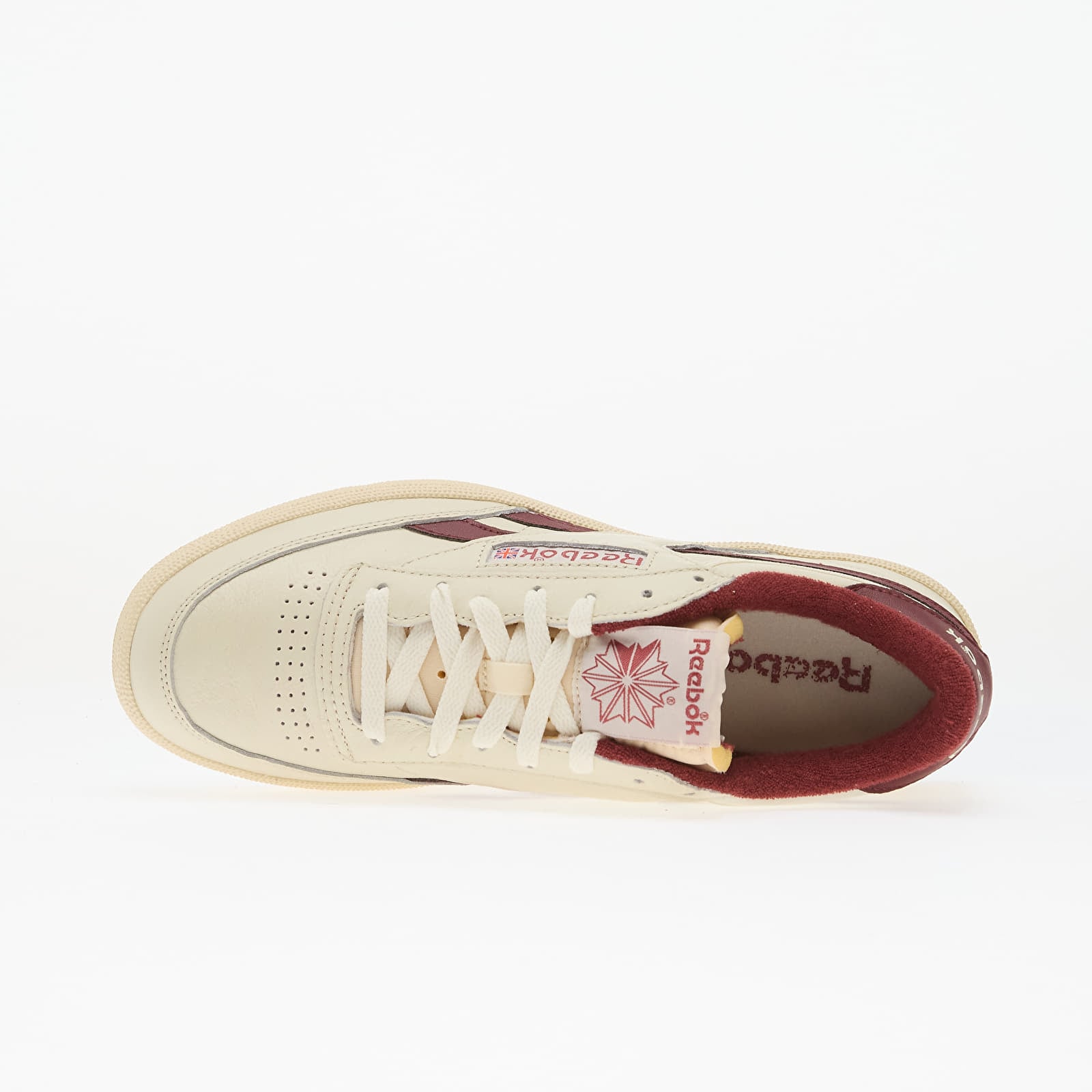 Miesten lenkkarit ja kengät Reebok Club C Revenge Vintage Vintage Chalk/ Paper White/ Classicburgundry
