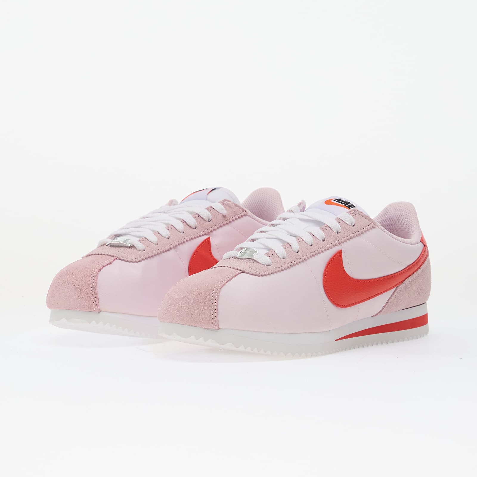 Naiste tossud ja kingad Nike Cortez Textile Pink Foam/ Lt Crimson-White-Safety Orange