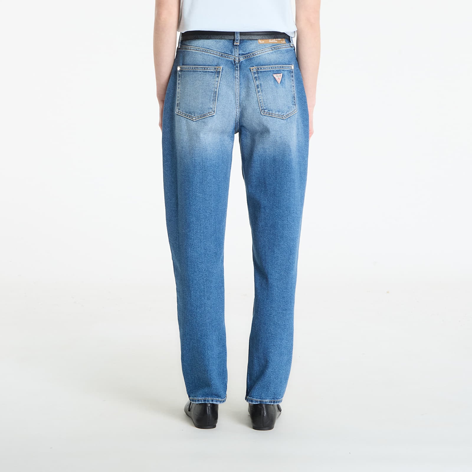 Women's jeans Guess Jeans New Mom Jeans Blush Breeze Wash