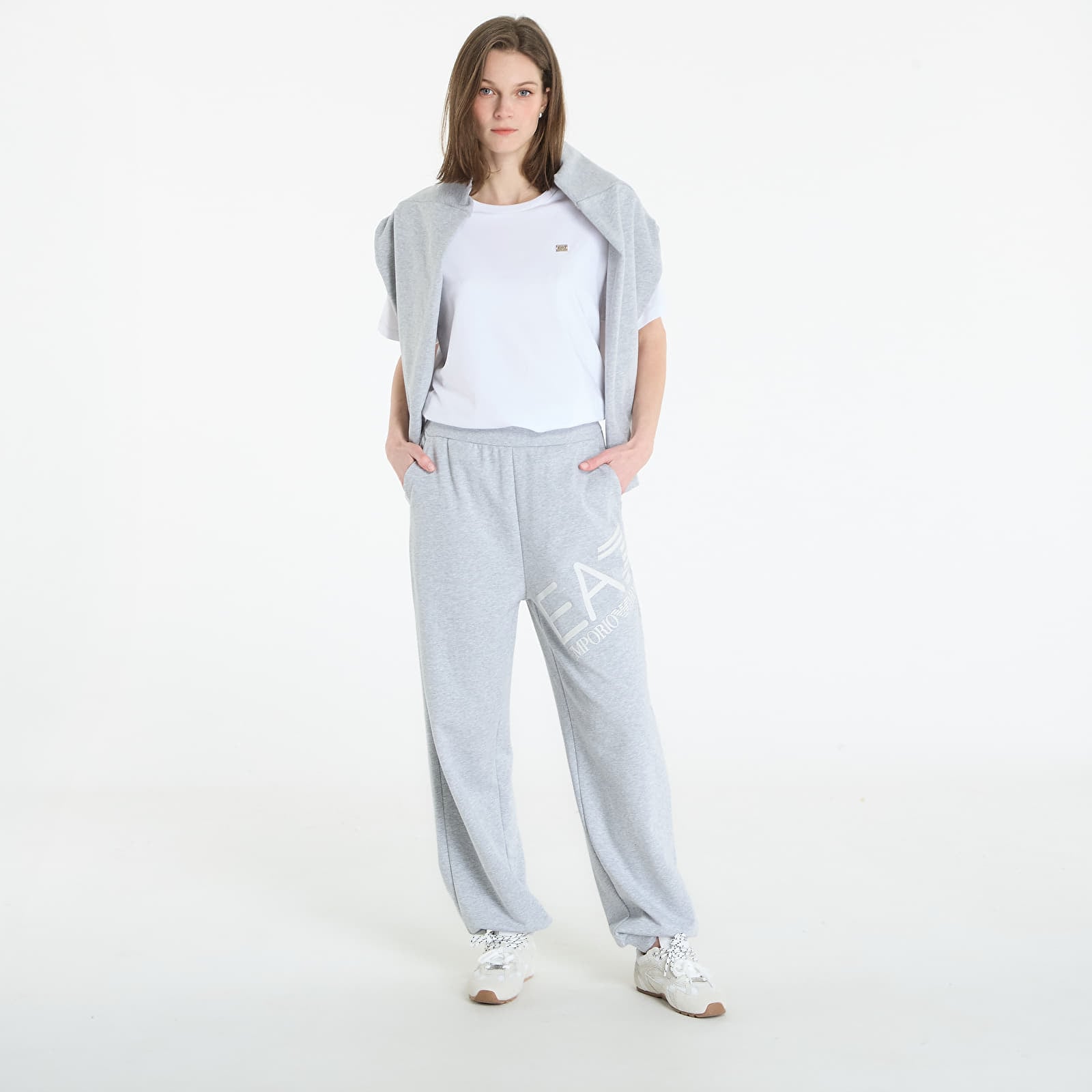 Tepláky EA7 Emporio Armani Logo Series Trouser Light Grey Melange