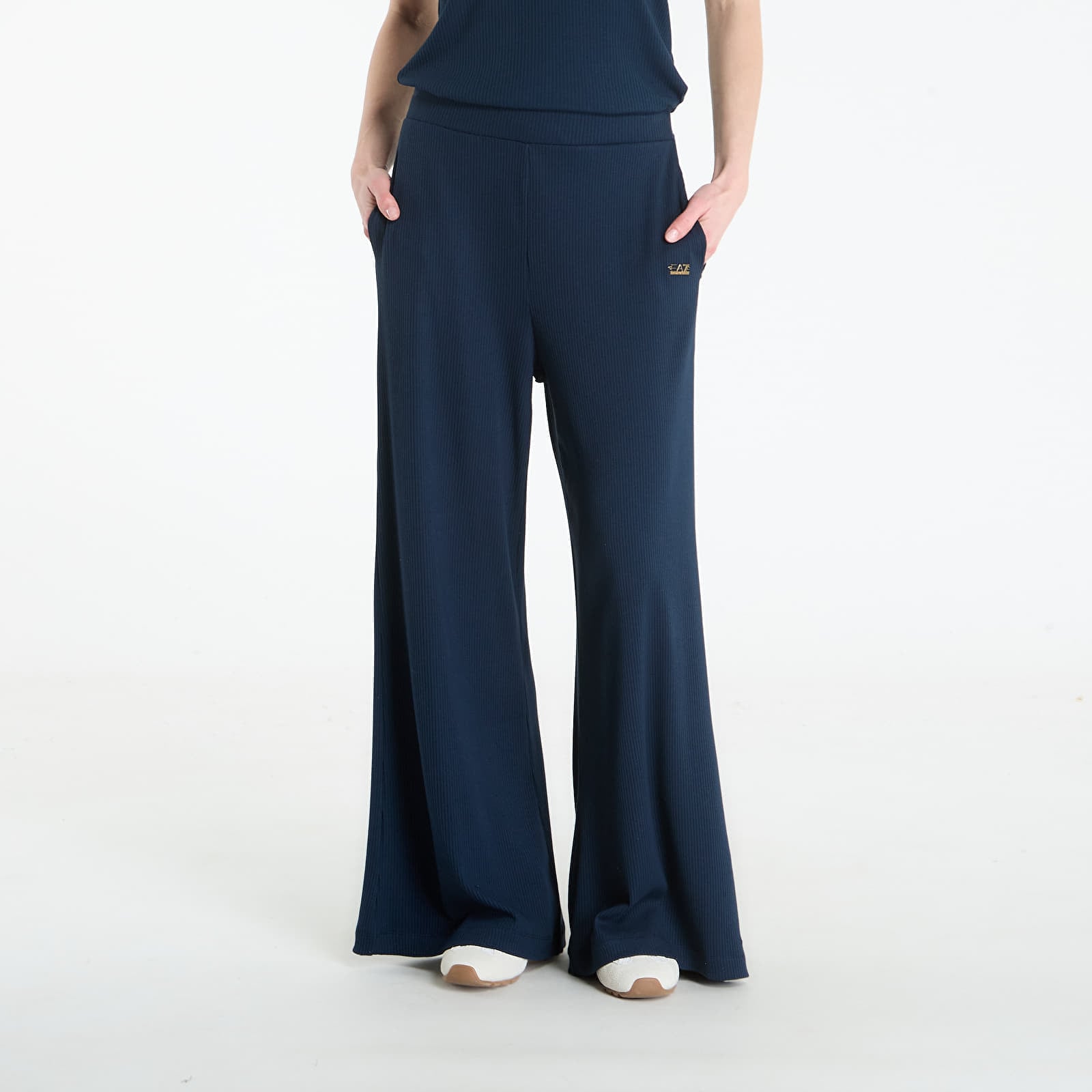 Панталони EA7 Emporio Armani Train Costa Trouser Armani Blue L