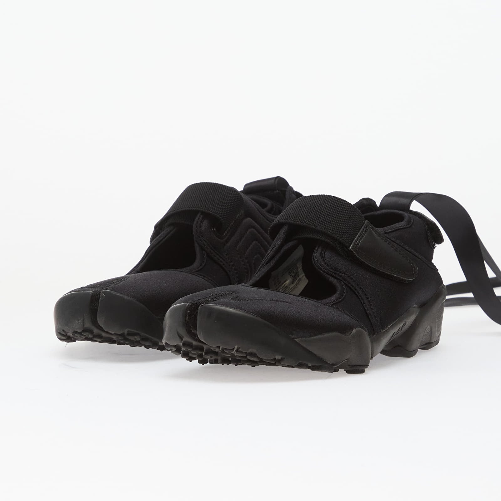 Sneakers og sko til kvinder Nike Air Rift Black/ Black-Black