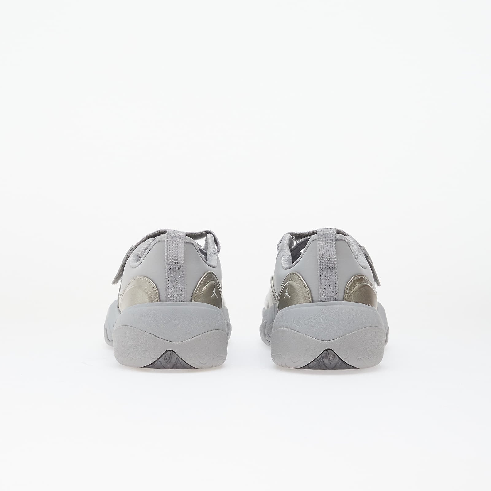 Ženske tenisice Jordan W Pointe Metallic Silver/ Photon Dust-Smoke Grey