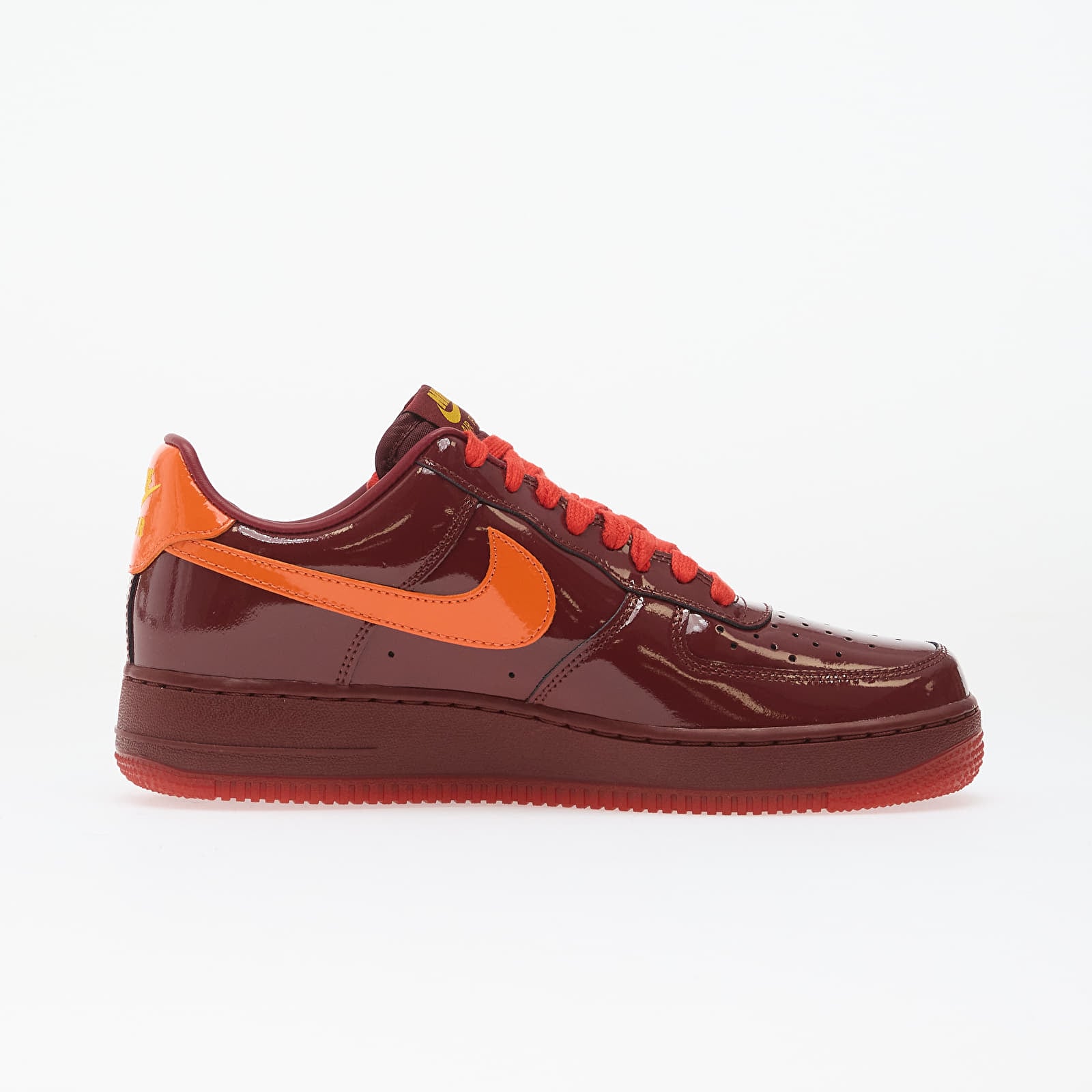 Meeste tossud ja kingad Nike Air Force 1 Low Dark Team Red/ University Gold