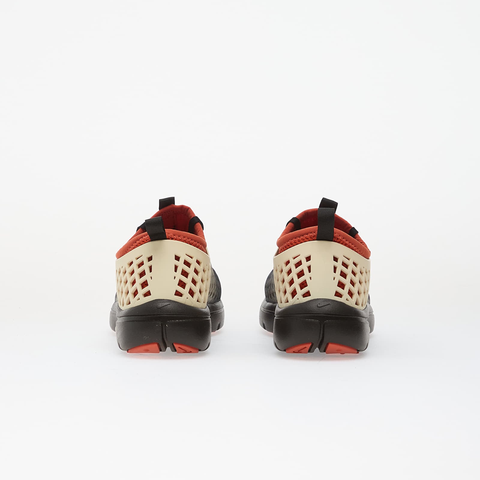 Moteriški sportiniai bateliai ir avalynė Nike Rejuven8 Og Se Black/ Muslin-Rust Factor
