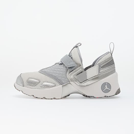 Jordan Trunner Lx Wolf Grey/ Summit White-Reflective Slvr