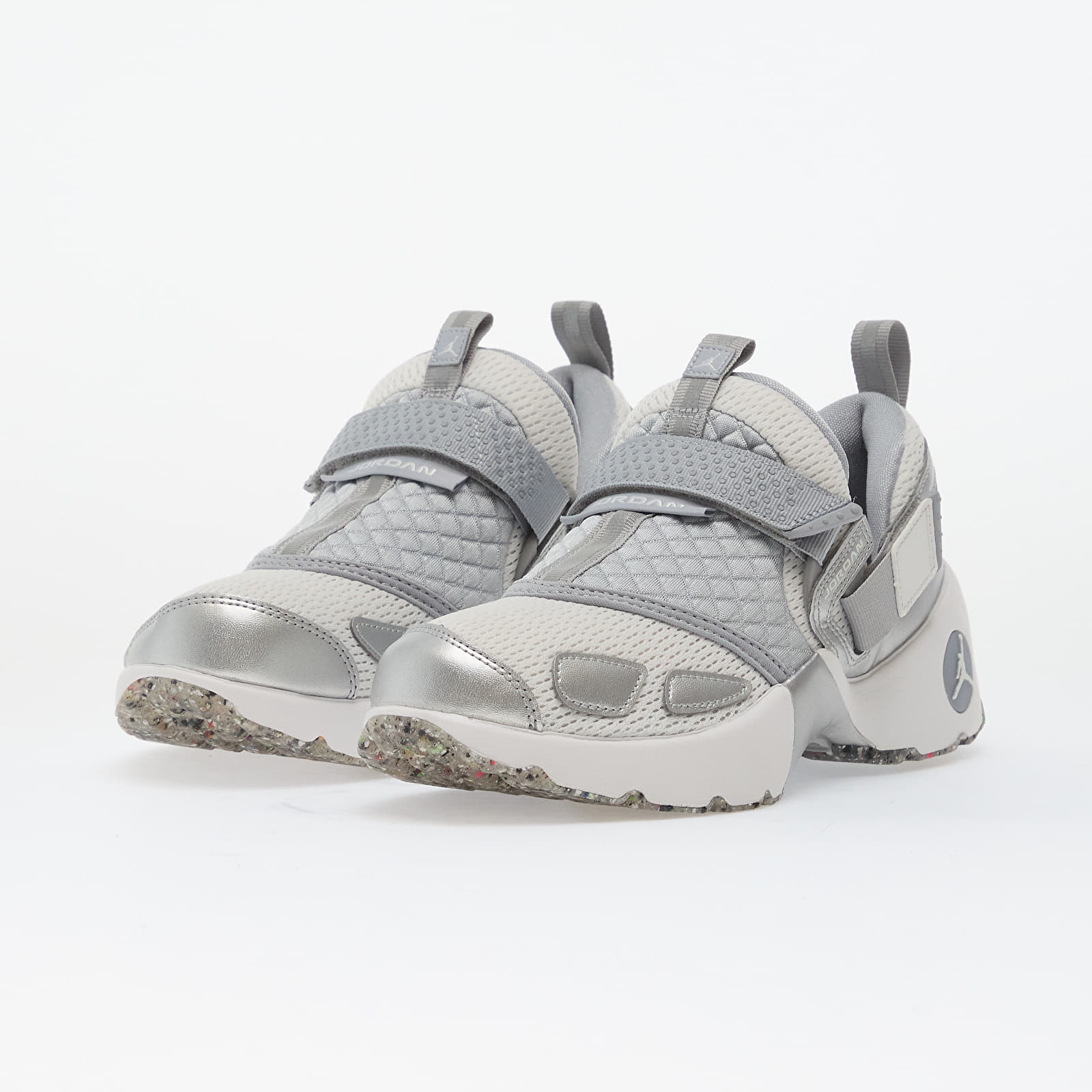 Sneakers und Schuhe für Frauen Jordan Trunner Lx Wolf Grey/ Summit White-Reflective Slvr
