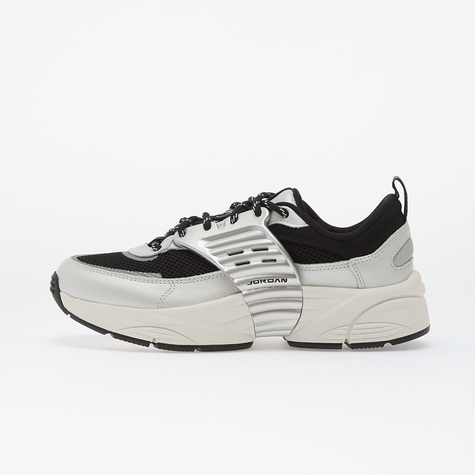 Сникърси Jordan Trunner Photon Dust/ White-Black-Sail EUR 41