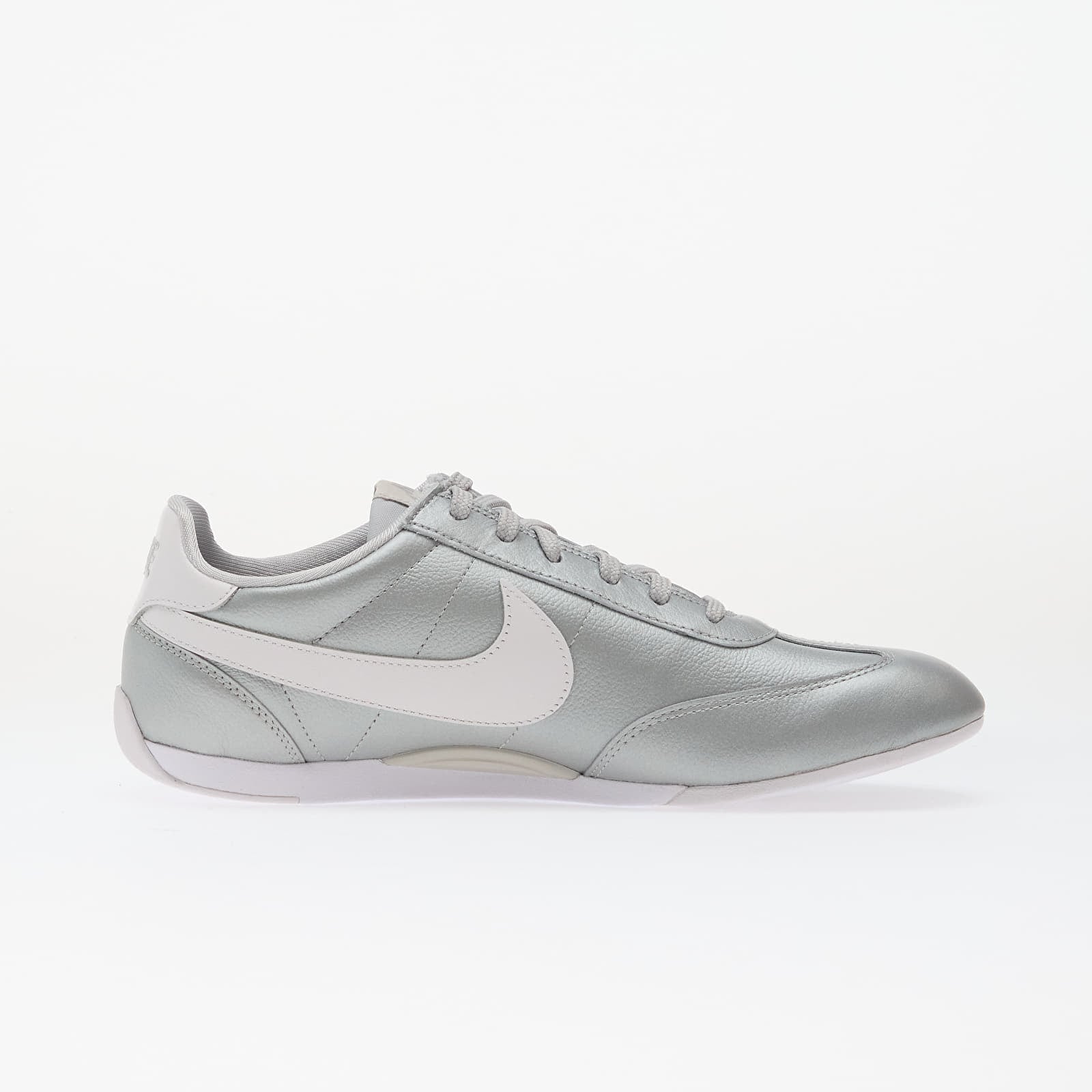 Încălțăminte și sneakerși pentru femei Nike Sprint Sister Metallic Silver/ White-Grey Fog-White