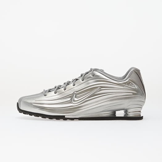 Nike Shox Z Silver/ Metallic Silver-Black