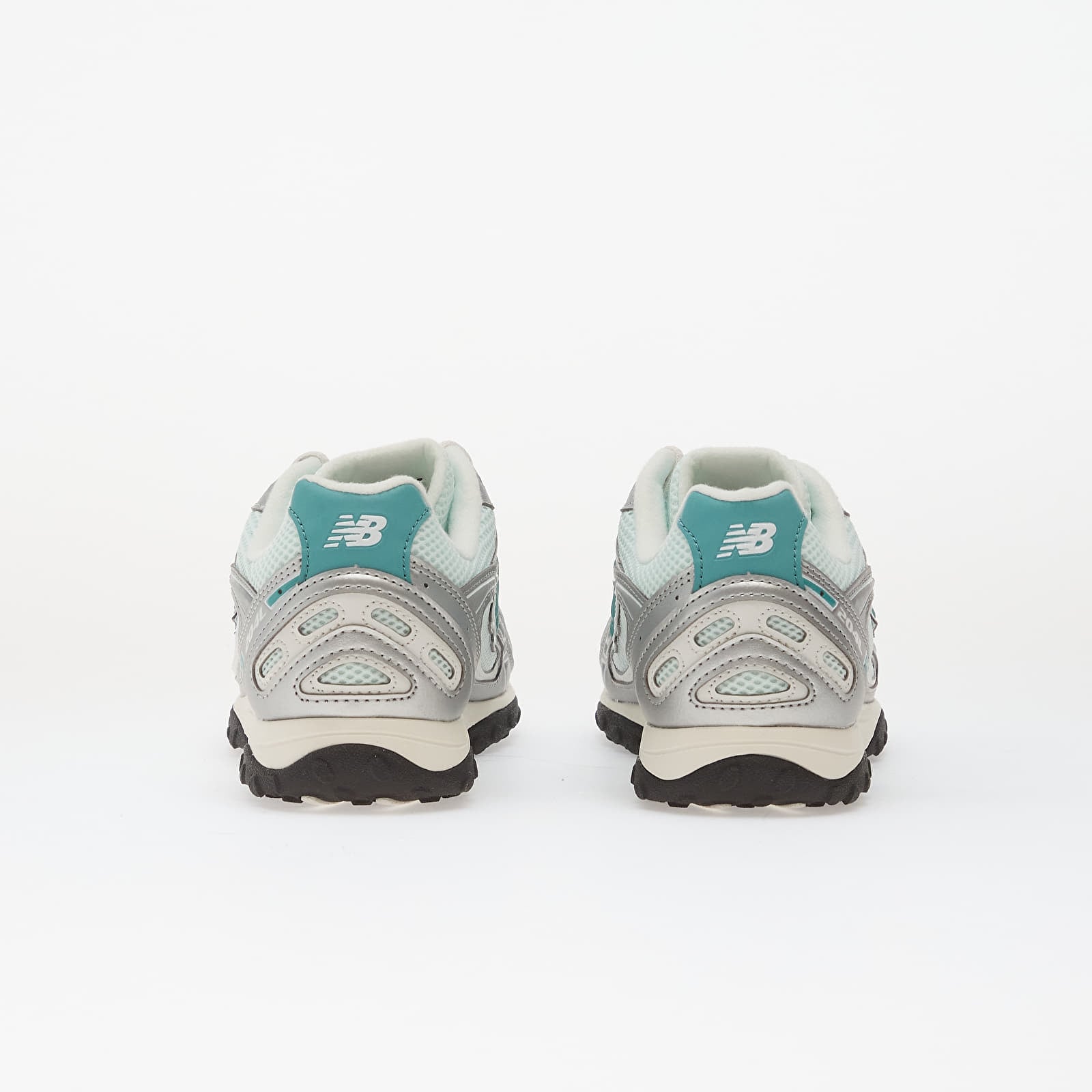 Turnschuhe und Schuhe für Männer New Balance 204L Light Silver Metallic/ Light Silver Metallic