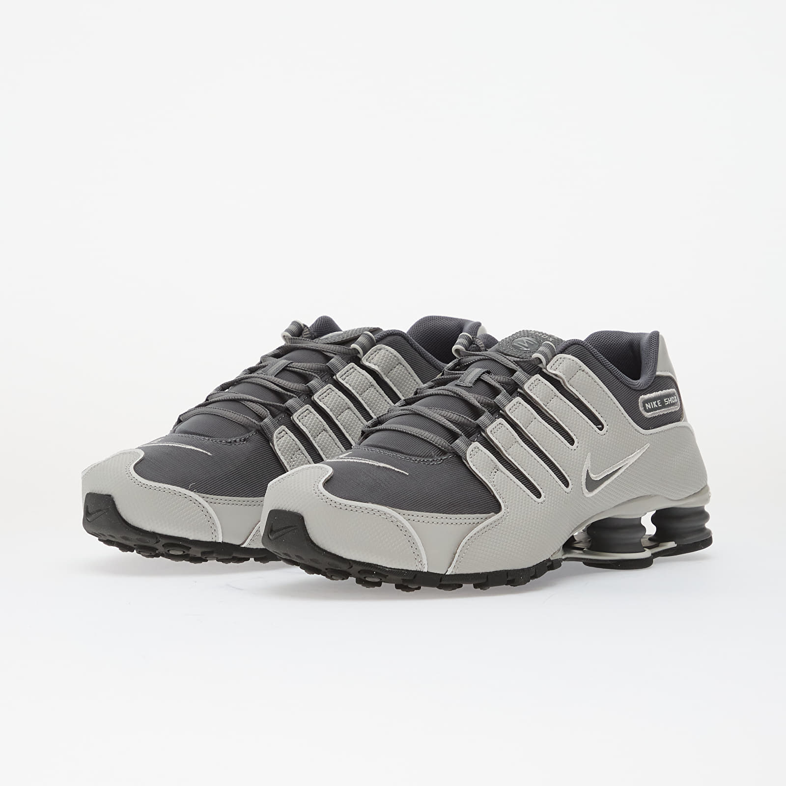 Scarpe uomo Nike Shox Nz Se Smoke Grey/ Smoke Grey-Grey Fog-Off White