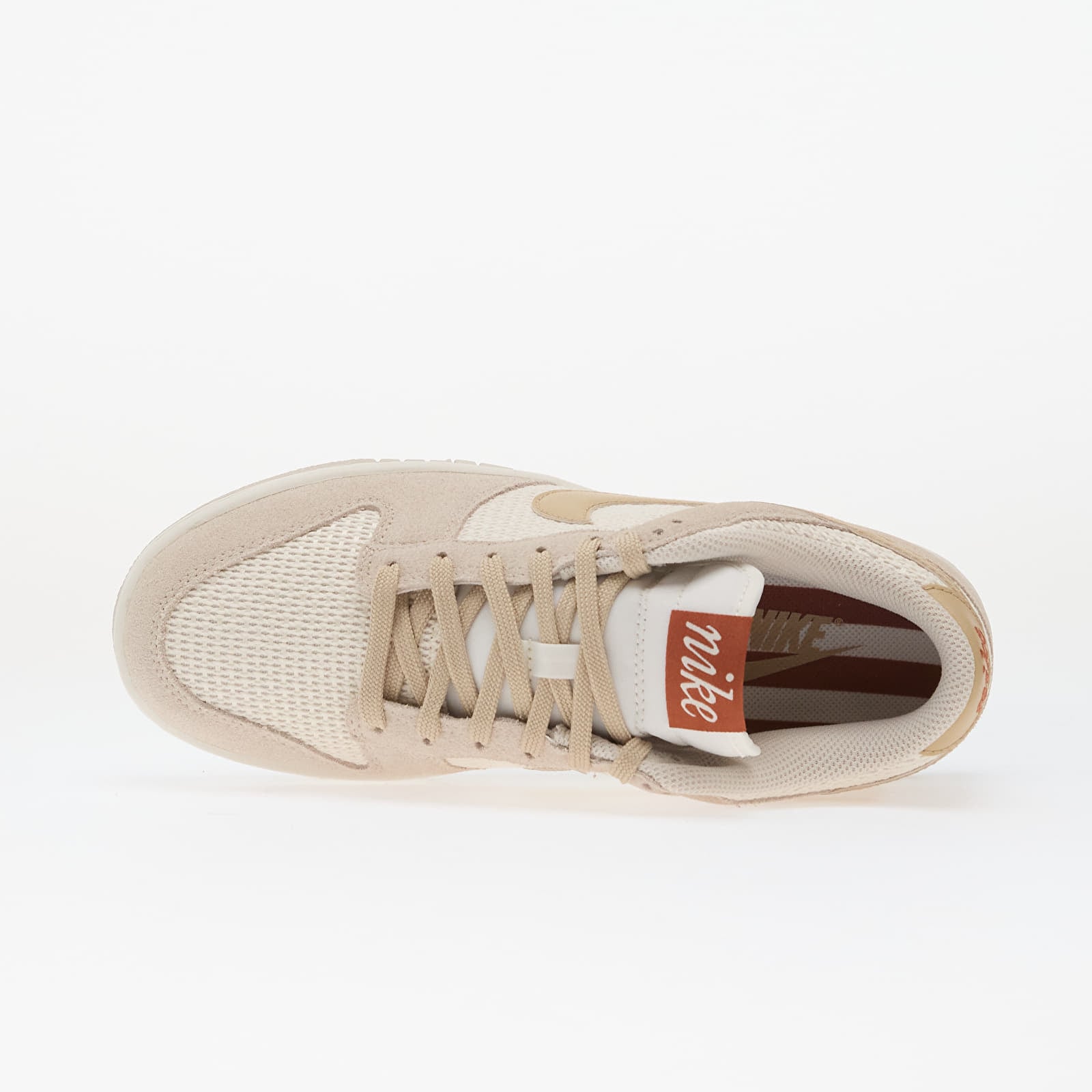 Sneakers og sko til kvinder Nike Dunk Low Se Sail/ Linen-Lt Orewood Brn-Sail
