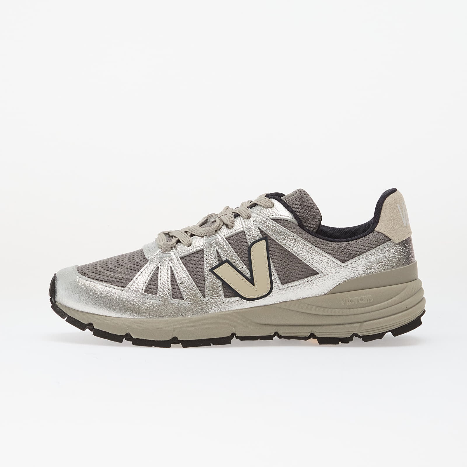 Moteriški sportiniai bateliai ir avalynė Veja W Veja SALAR LT Pierre/ Silver