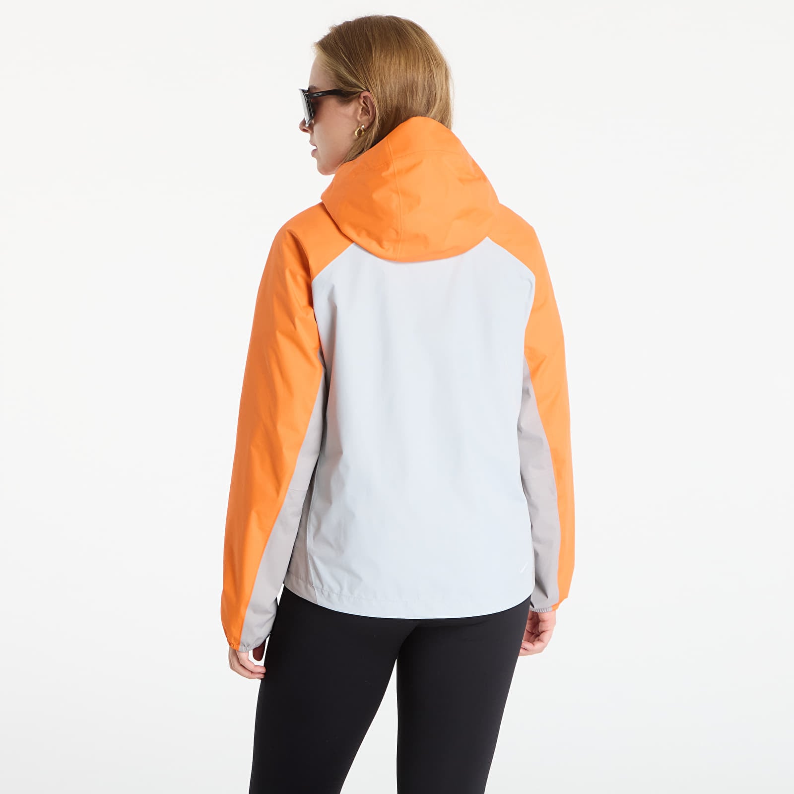 Moteriškos striukės Nike ACG "Phantazma" Women's Storm-FIT ADV Jacket Safety Orange/ Grey Fog/ Summit White