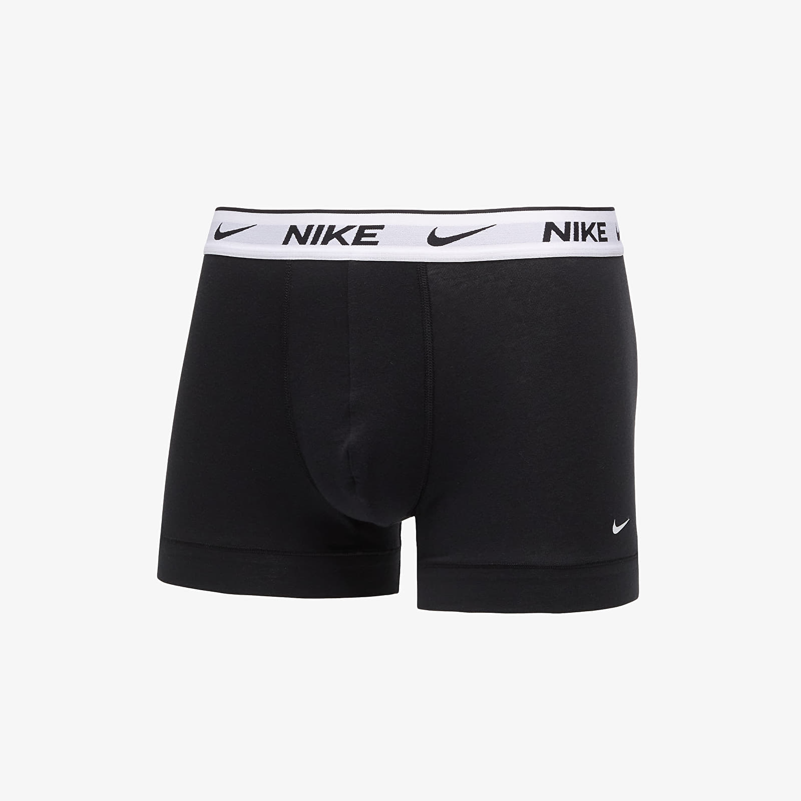 Meeste lühikesed püksid Nike Trunk 3-Pack Black