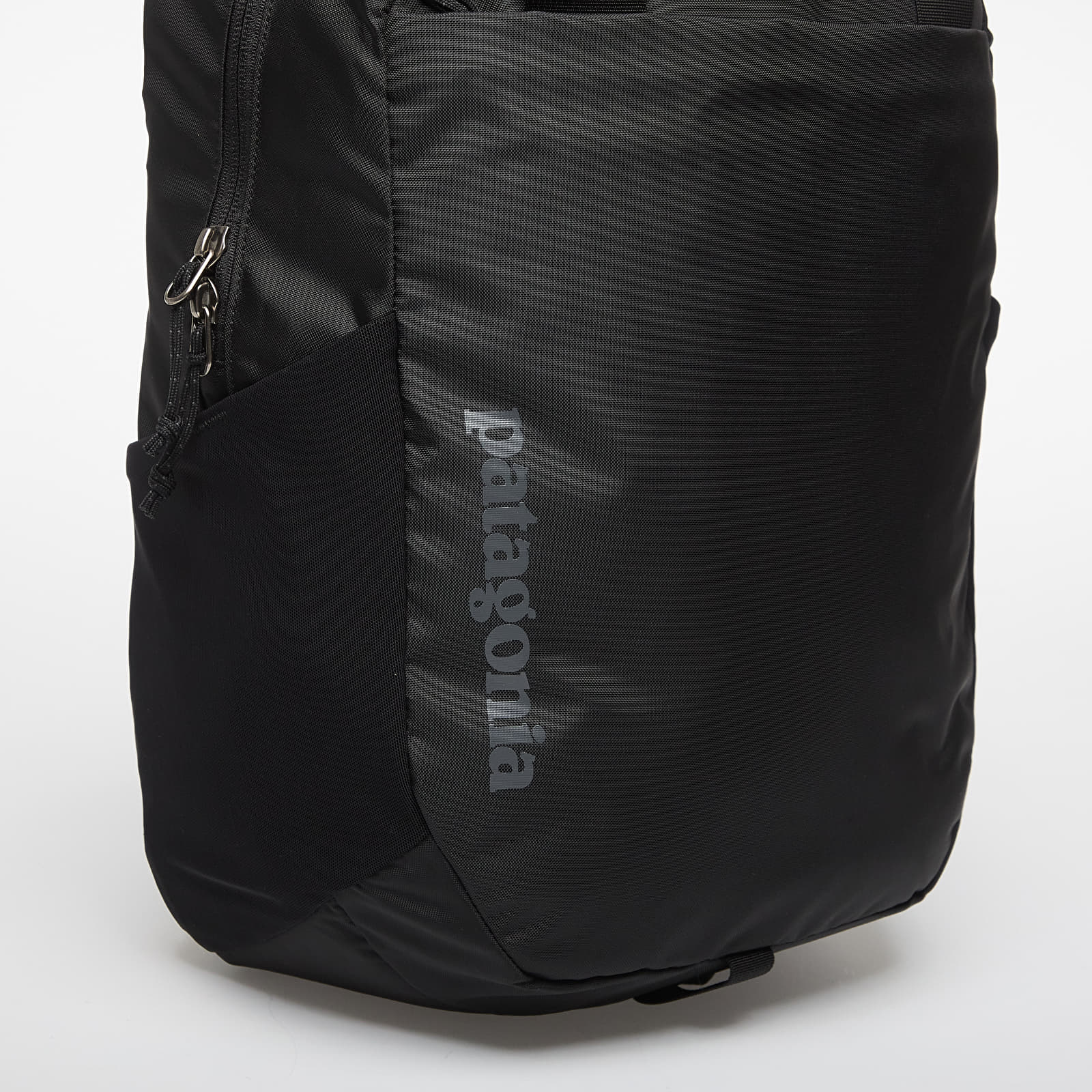 Hátizsákok Patagonia Atom Tote Pack 20L Black
