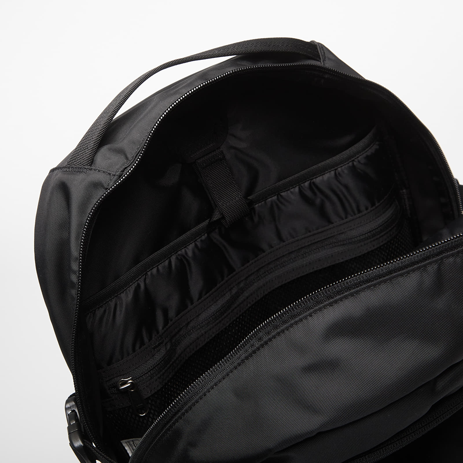 Muške torbe preko ramena Patagonia Refugio Day Pack 26L Black