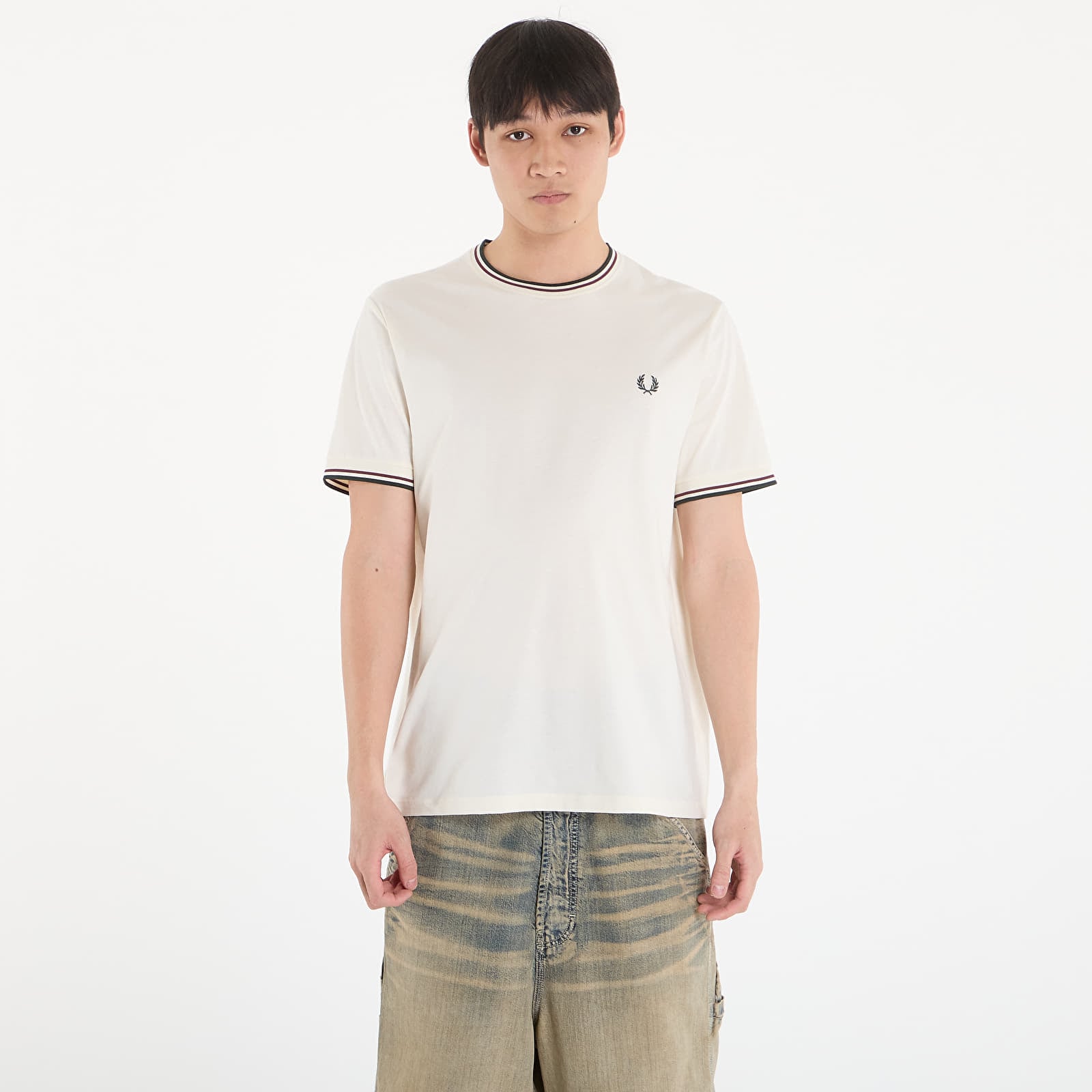 Tricouri bărbați FRED PERRY Twin Tipped T-Shirt Ecr/ Oxbld/ Grsrts