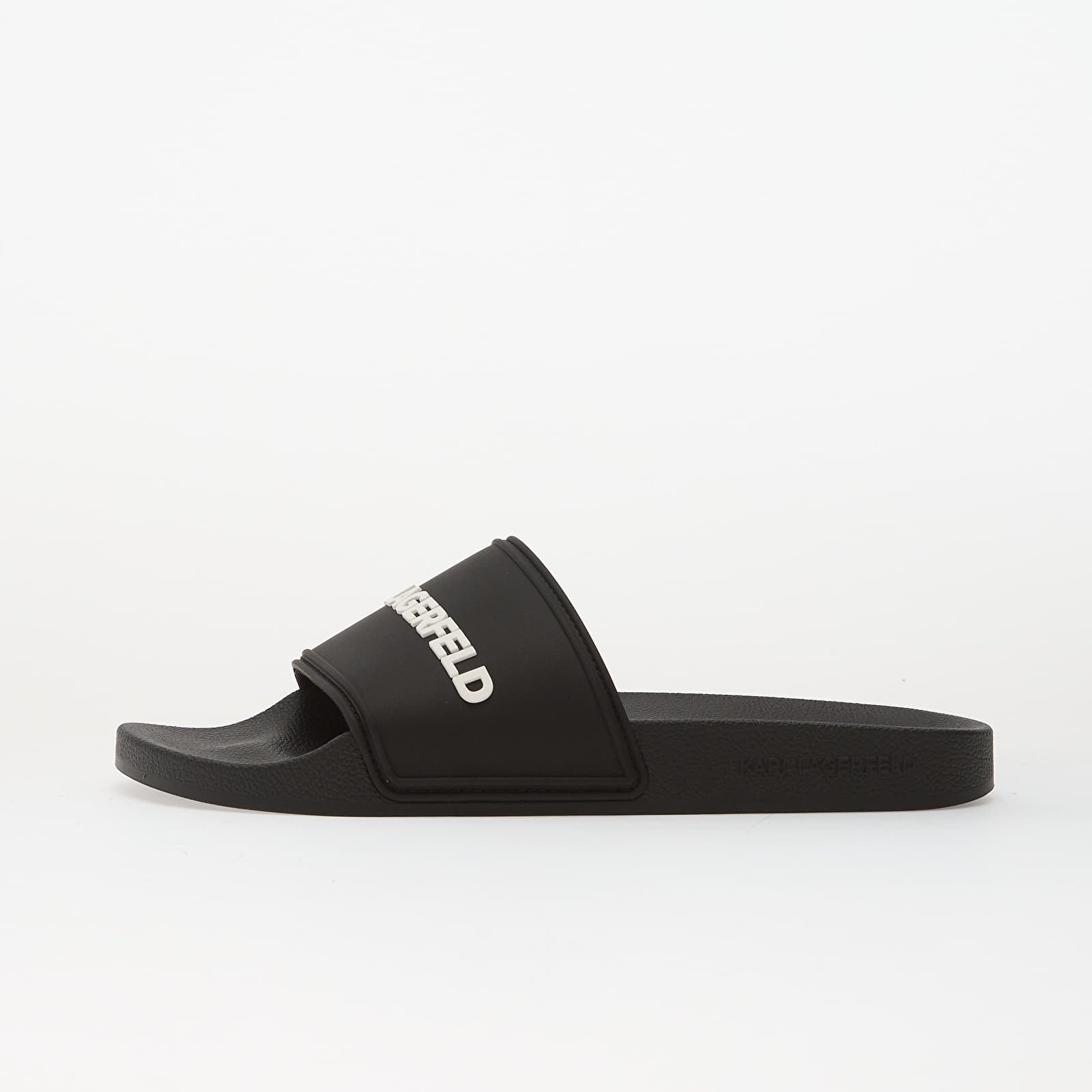 Pánske tenisky a topánky Karl Lagerfeld Kondo Ii Long Logo Slide Black Rubber