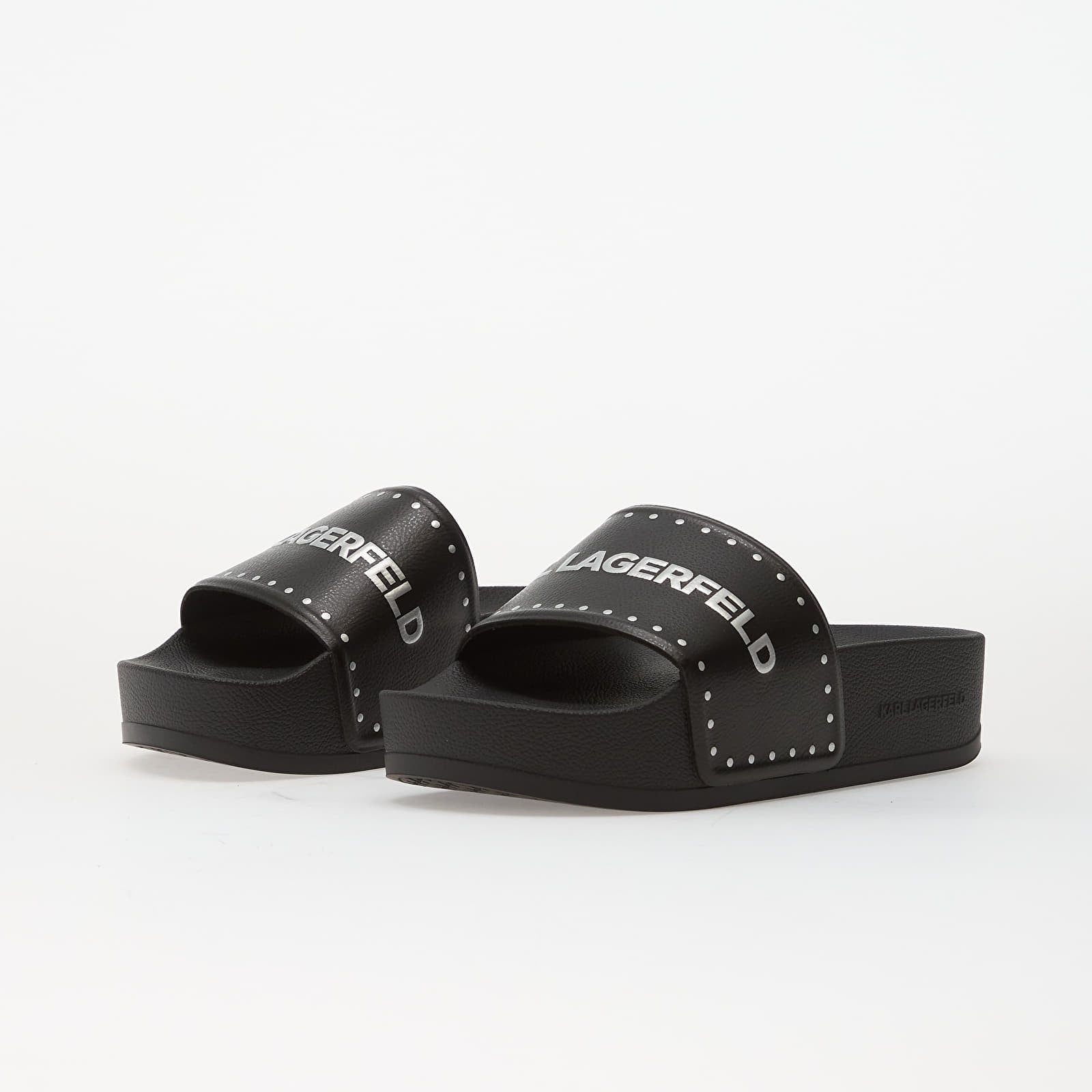 Dámske topánky a tenisky Karl Lagerfeld Kondo Maxi Ii Stud Border Slide Black PU w/ Silver