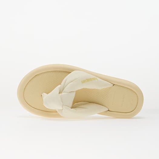 Havaianas Over Puffed Up Buttercream