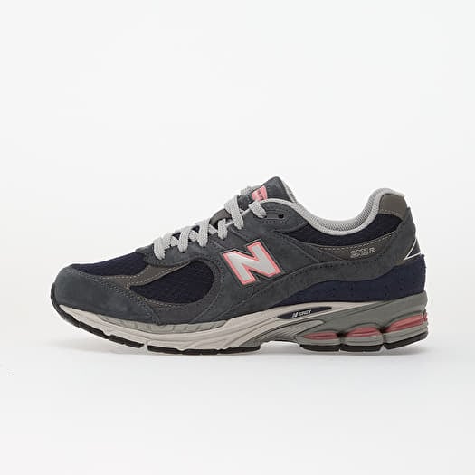 New Balance 2002R Graphite/ Double Bubble