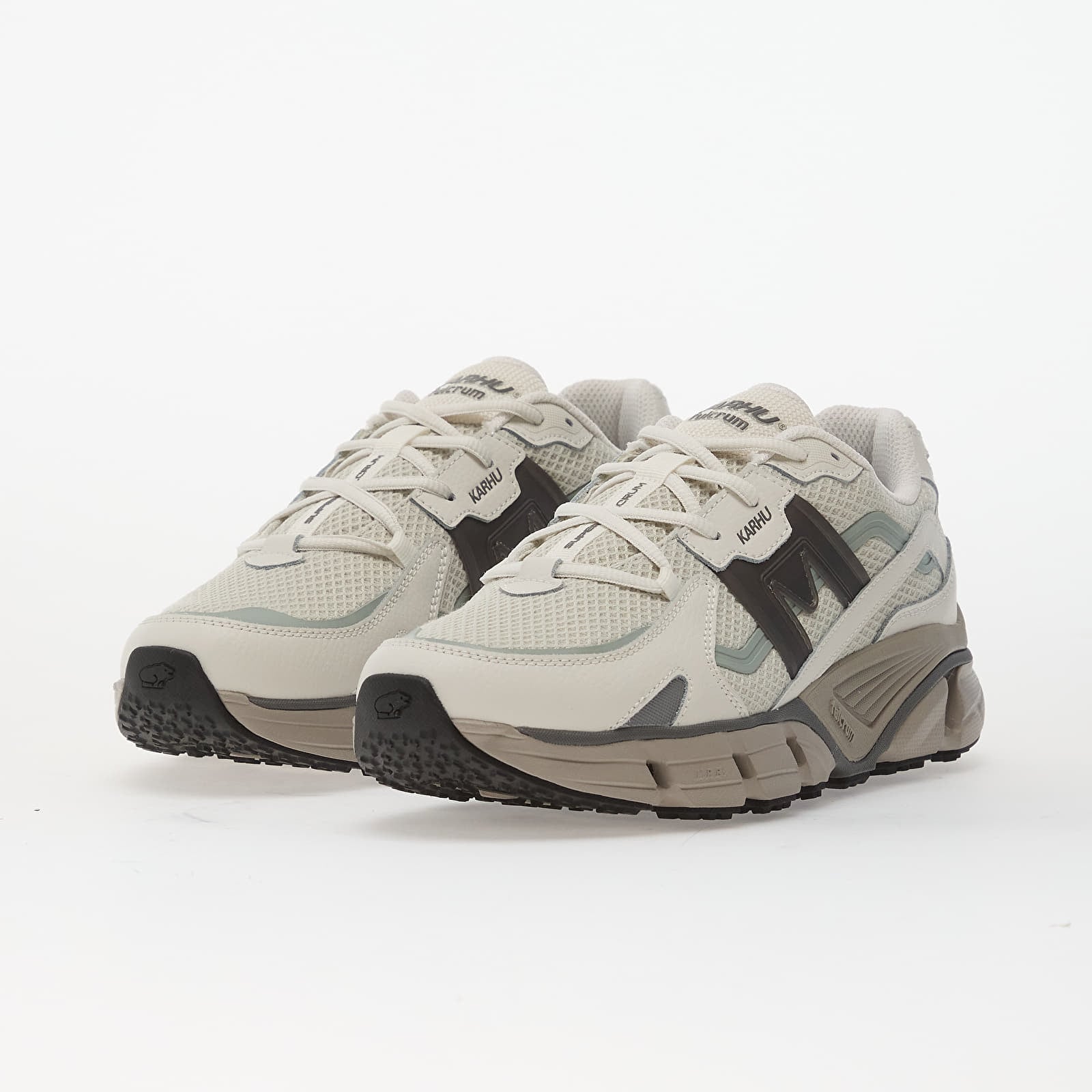 Meeste tossud ja kingad Karhu Super Fulcrum Blanc De Blanc/ Dark Gull Gray