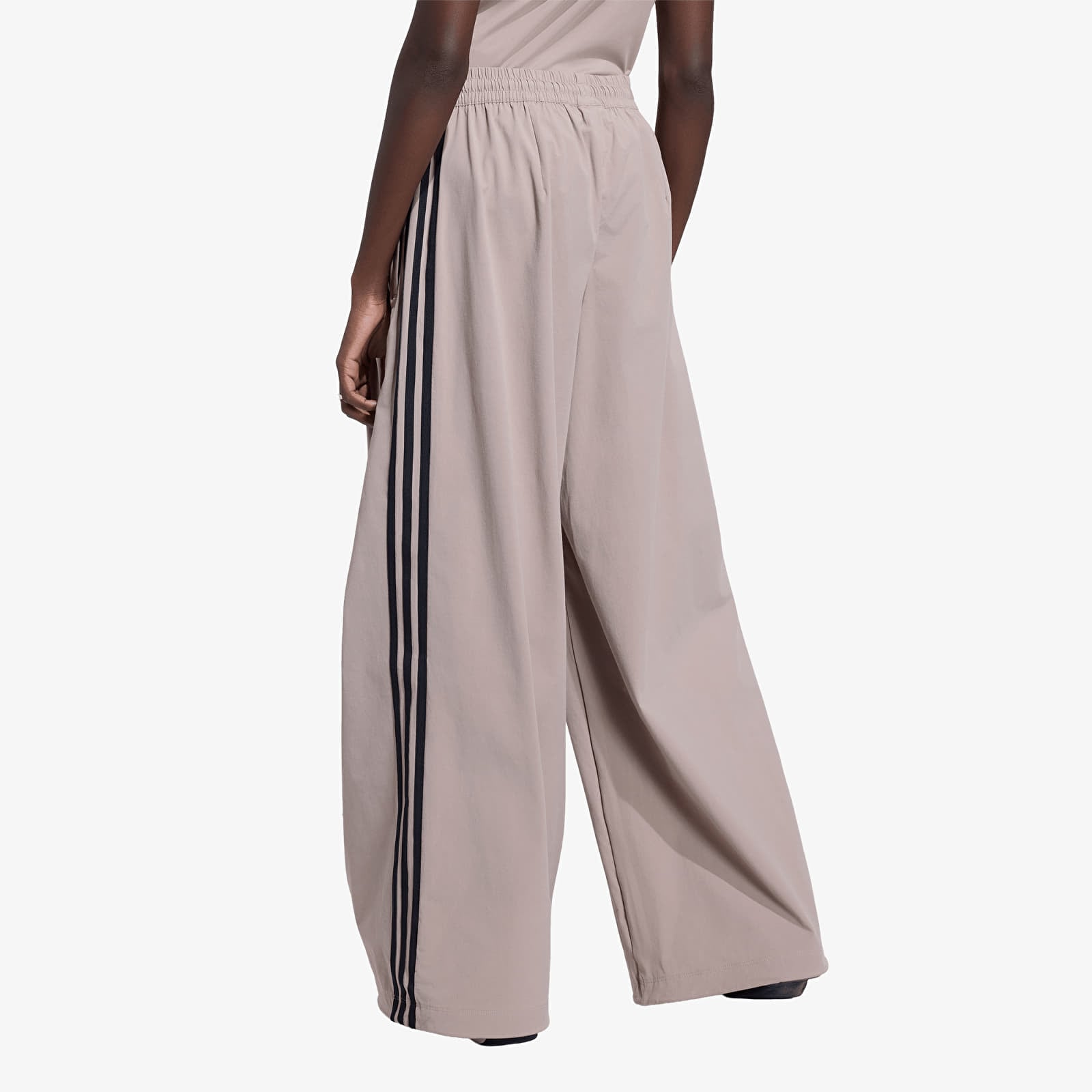 Pantaloni tuta donna adidas Adilenium 5.0 Og Adilenium Track Tracksuit Bottoms With Pleats Chalky Brown
