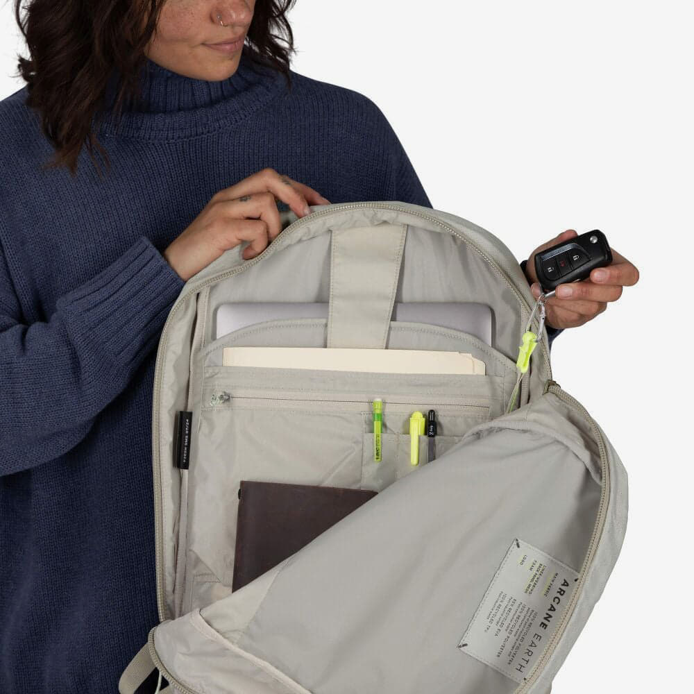 Ryggsäckar för män Osprey Arcane Earth Large Day Pediment Grey Block