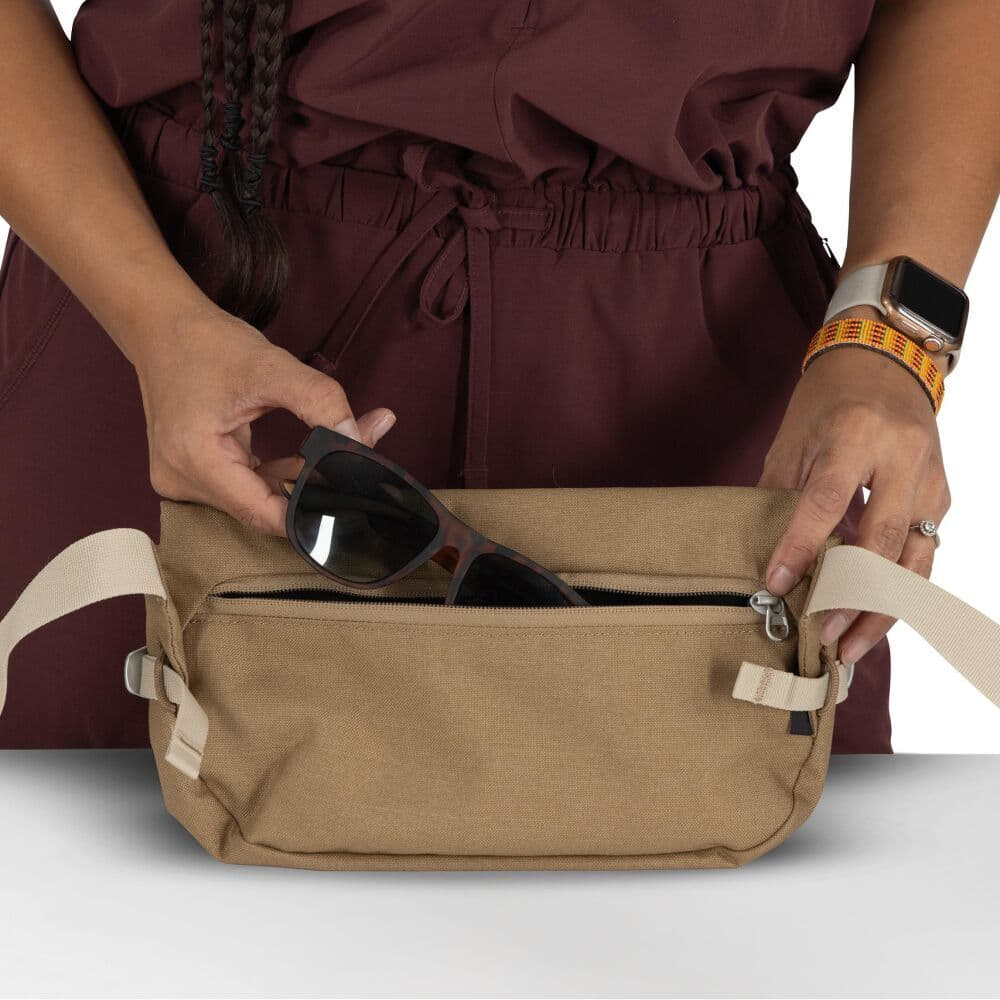 Ryggsäckar för män Osprey Arcane Hip Bag Latte Brown