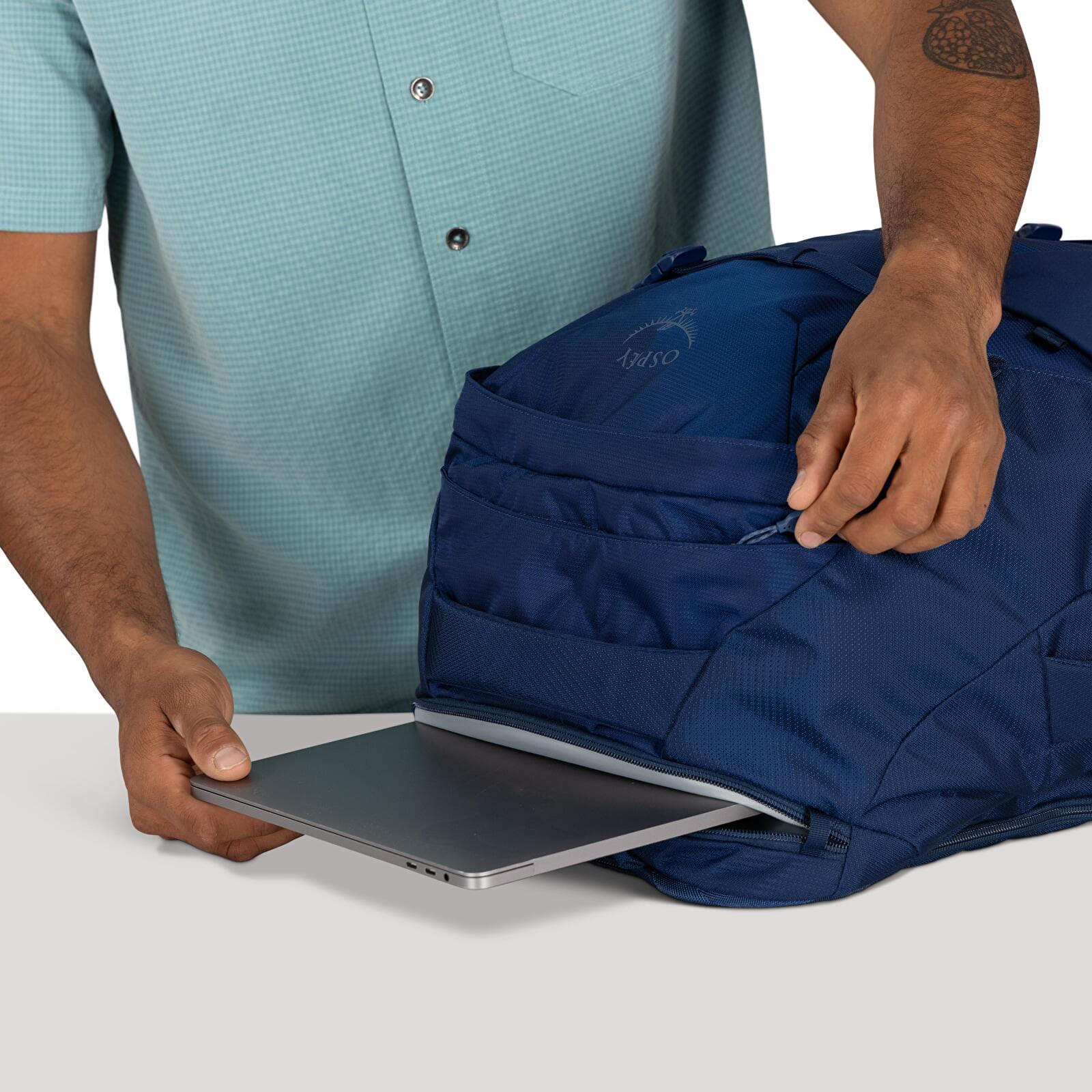 Rygsække til mænd Osprey Farpoint 40 Antique Blue