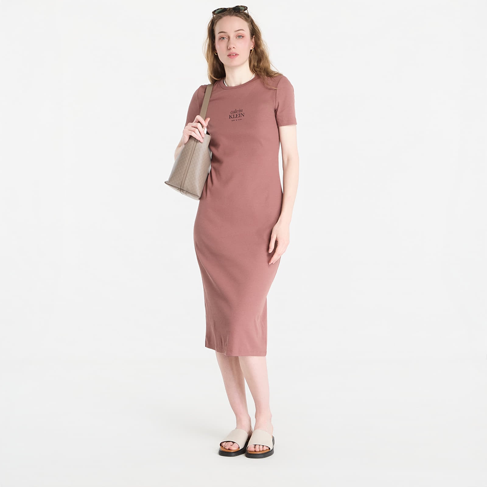 Abiti da donna Calvin Klein Jeans Ss 2X2 Baby Rib Logo Midi Dress Sierra Brown
