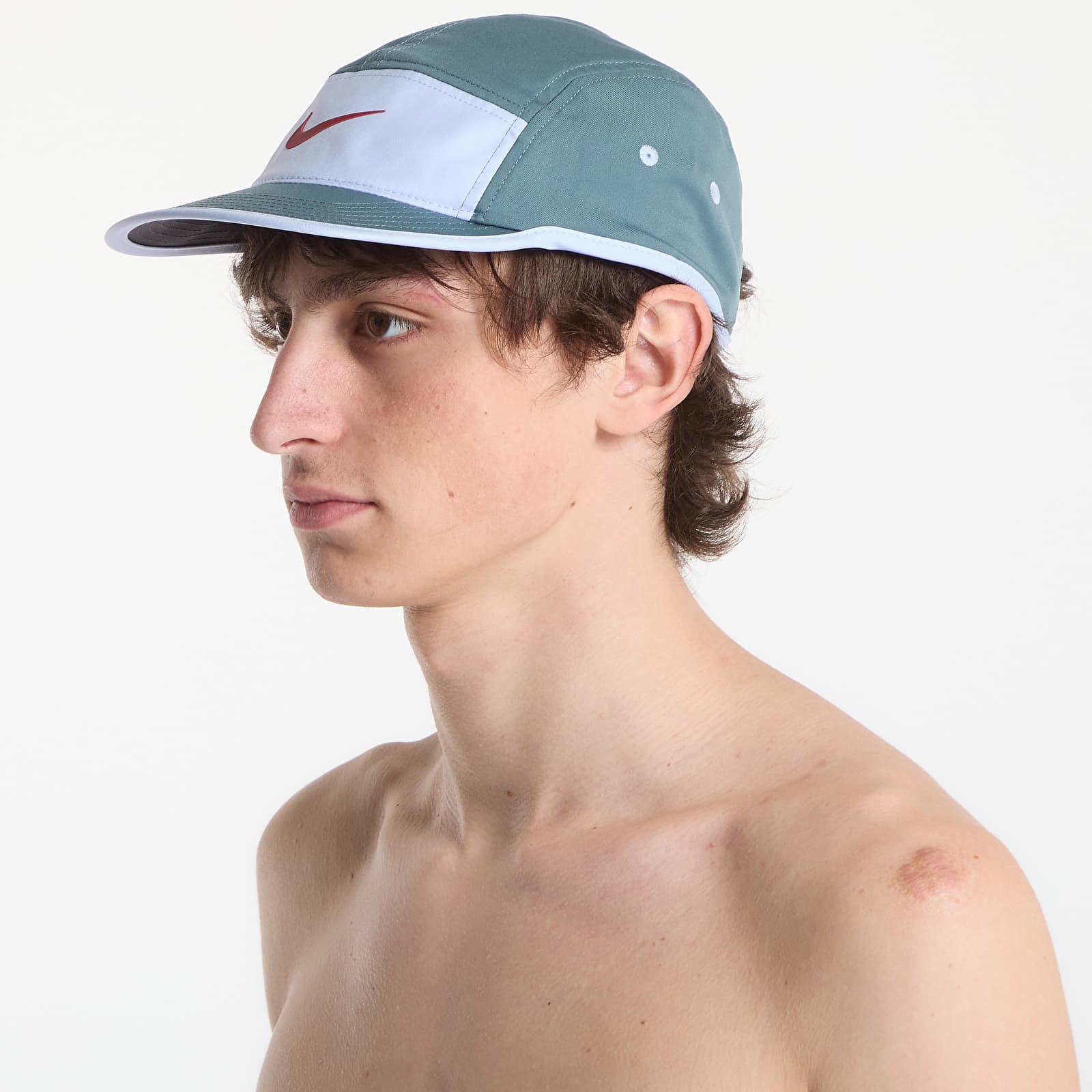 Casquettes pour hommes Nike Fly Dri-FIT Unstructured Swoosh Cap Mineral Slate/ Hydrogen Blue/ Team Crimson