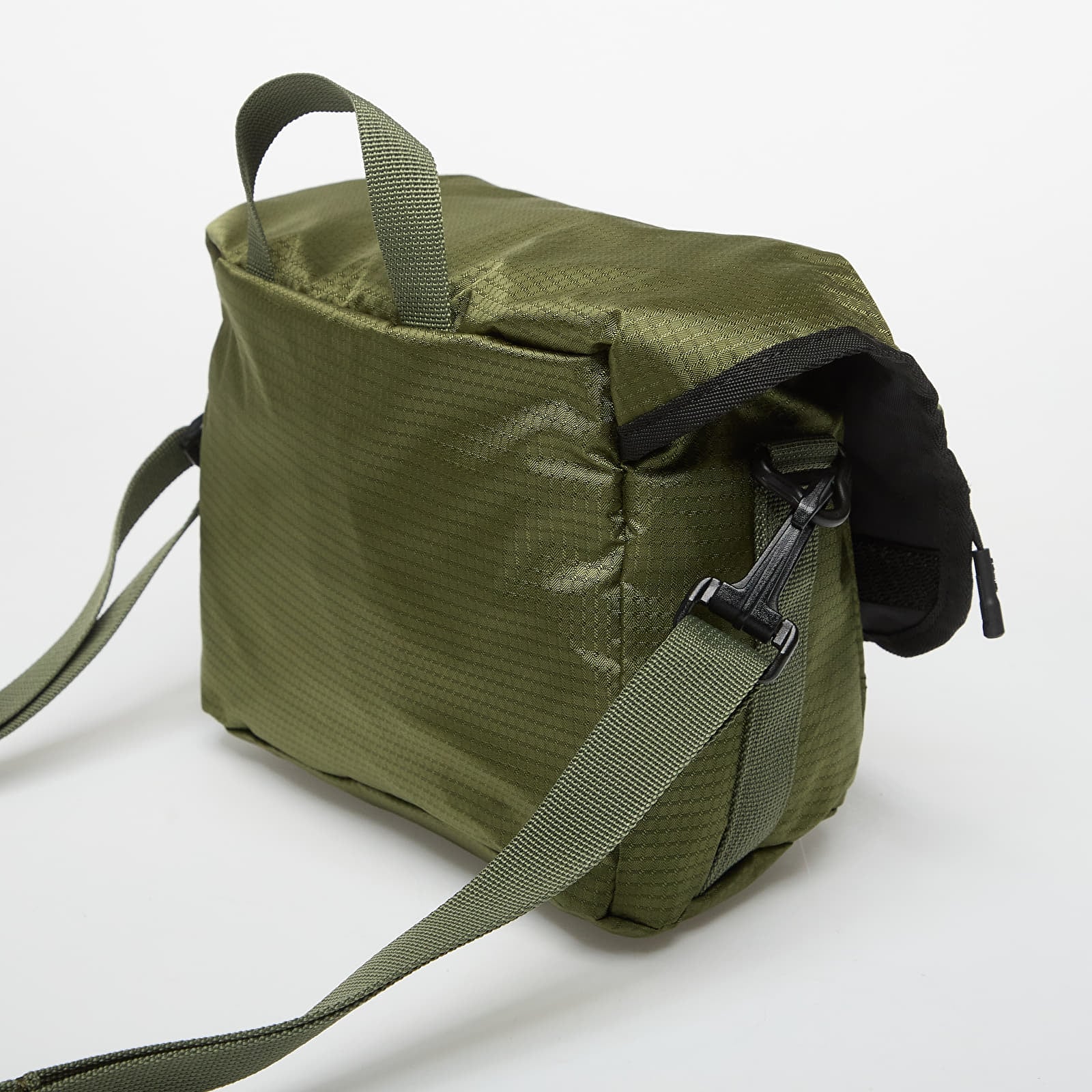 Moške torbe za na ramo Gramicci Multi Side Bag Olive