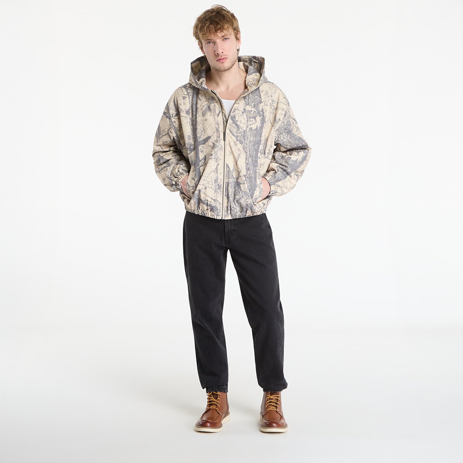 Jeans hlače Karl Kani Small Signature Tapered Five Pocket Denim Black