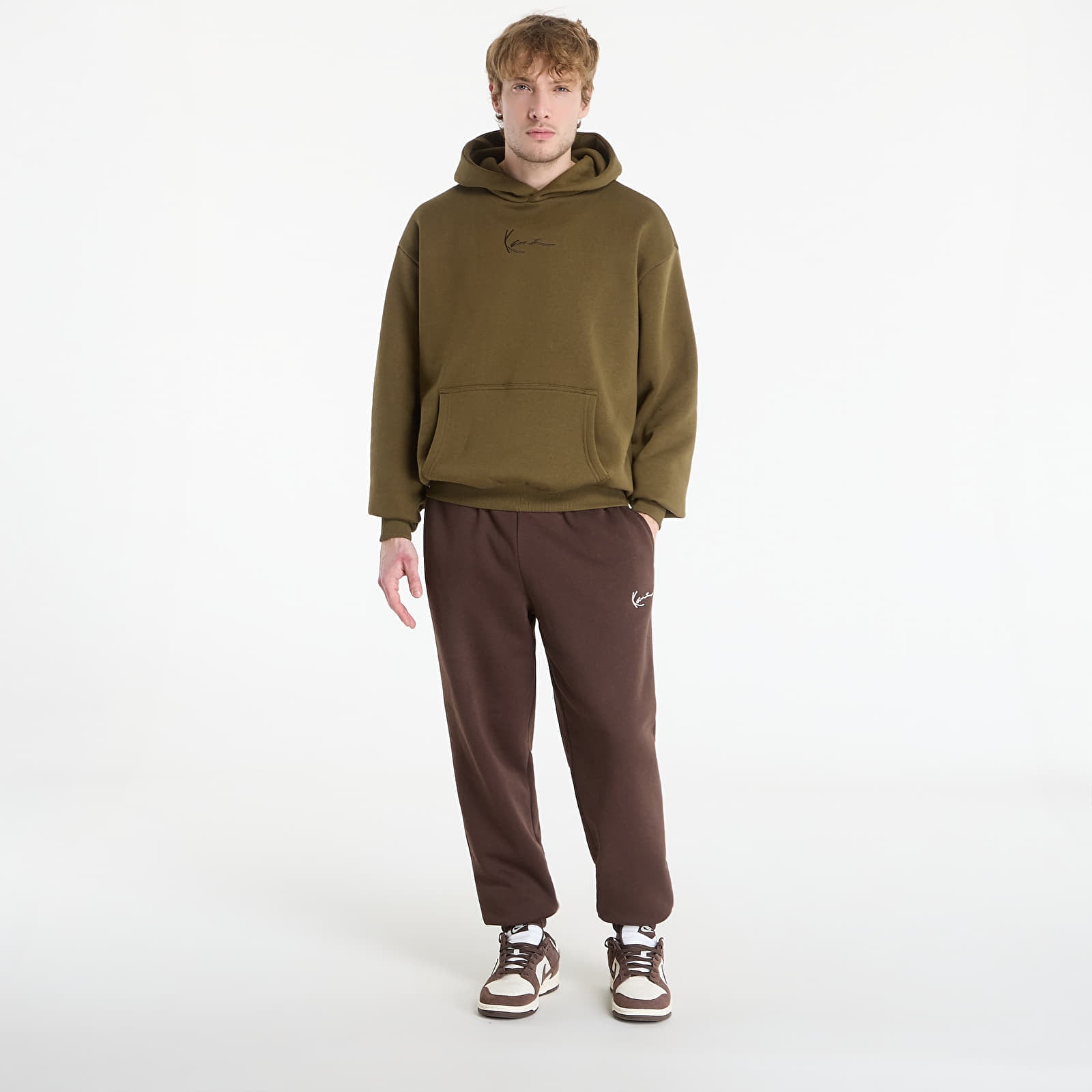 Tepláky Karl Kani Small Signature Essential Baggy Sweatpants Brown