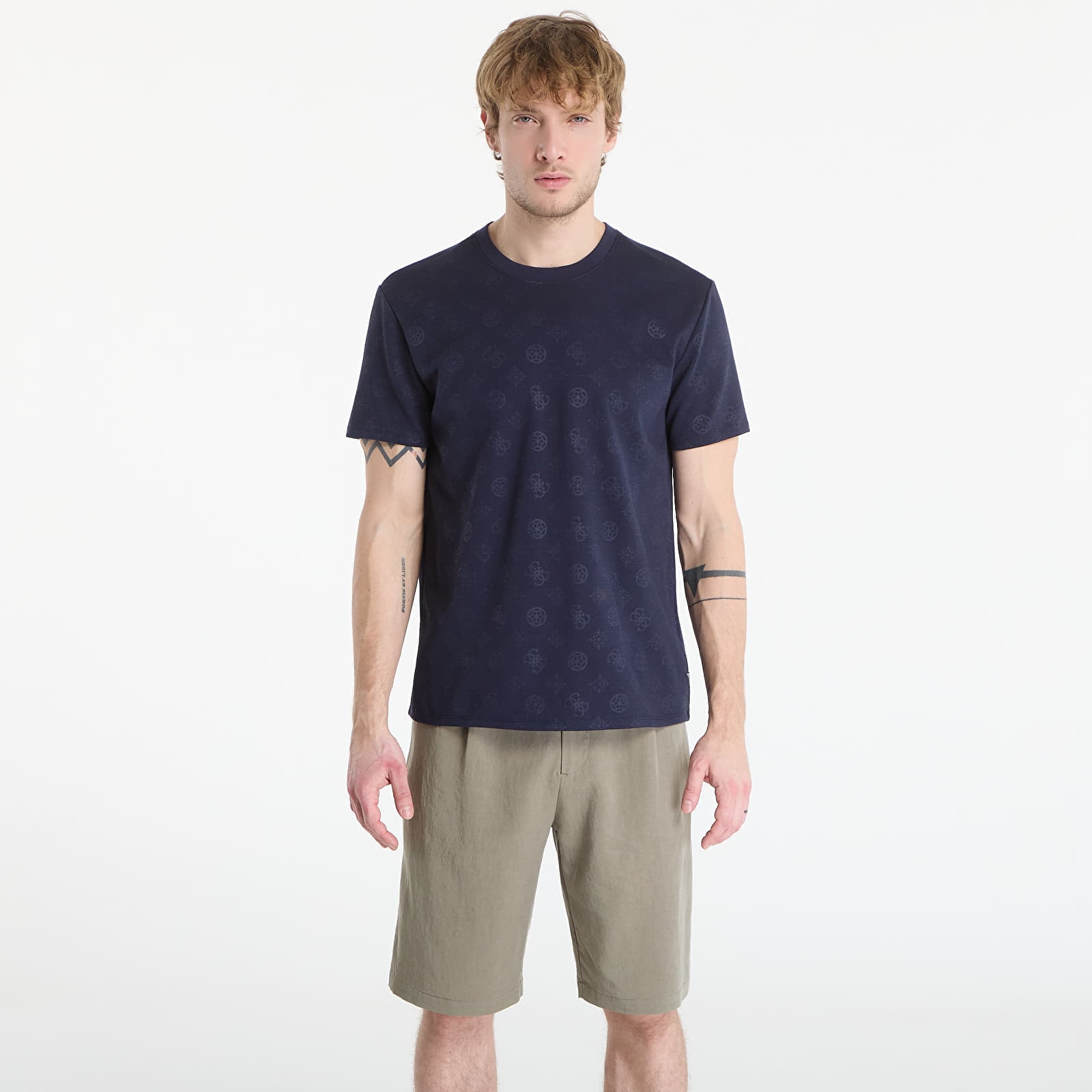 Trička Guess Jeans Nico Embossed Knit Ss Crew Peony Logo Smart Blue