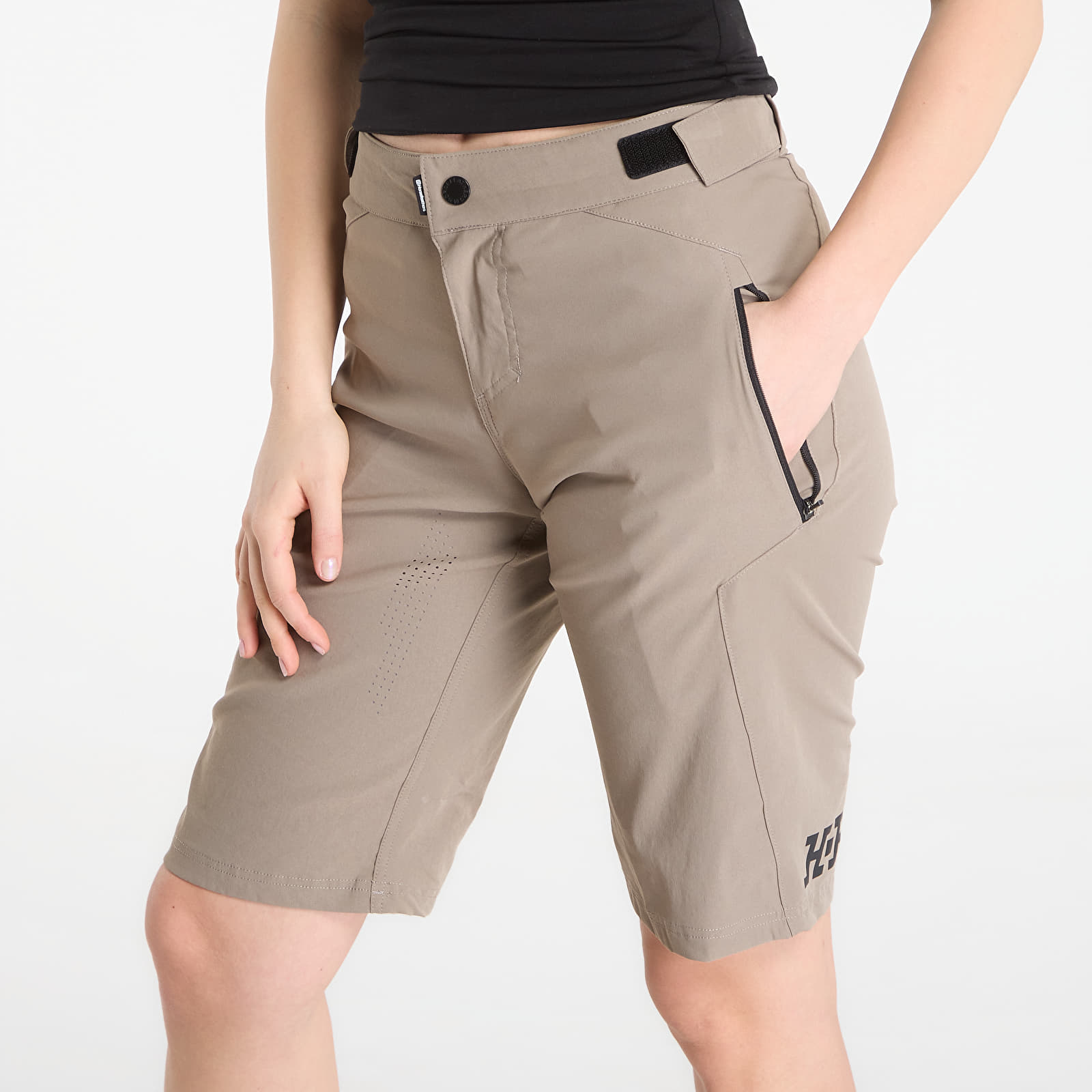 Shorts für Frauen Horsefeathers Icon Shorts Taupe