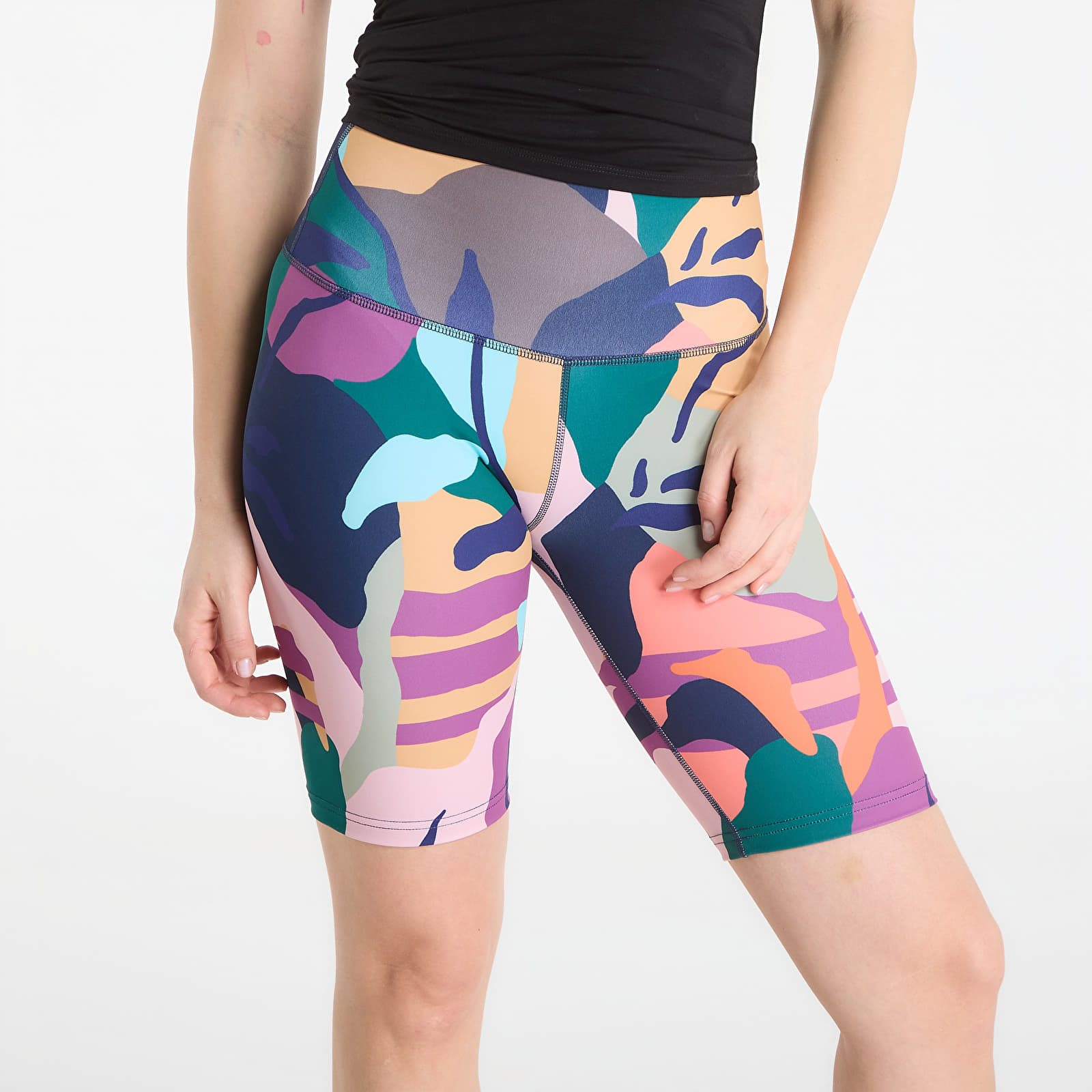 Shorts für Frauen Horsefeathers Tikka Shorts Abstract II