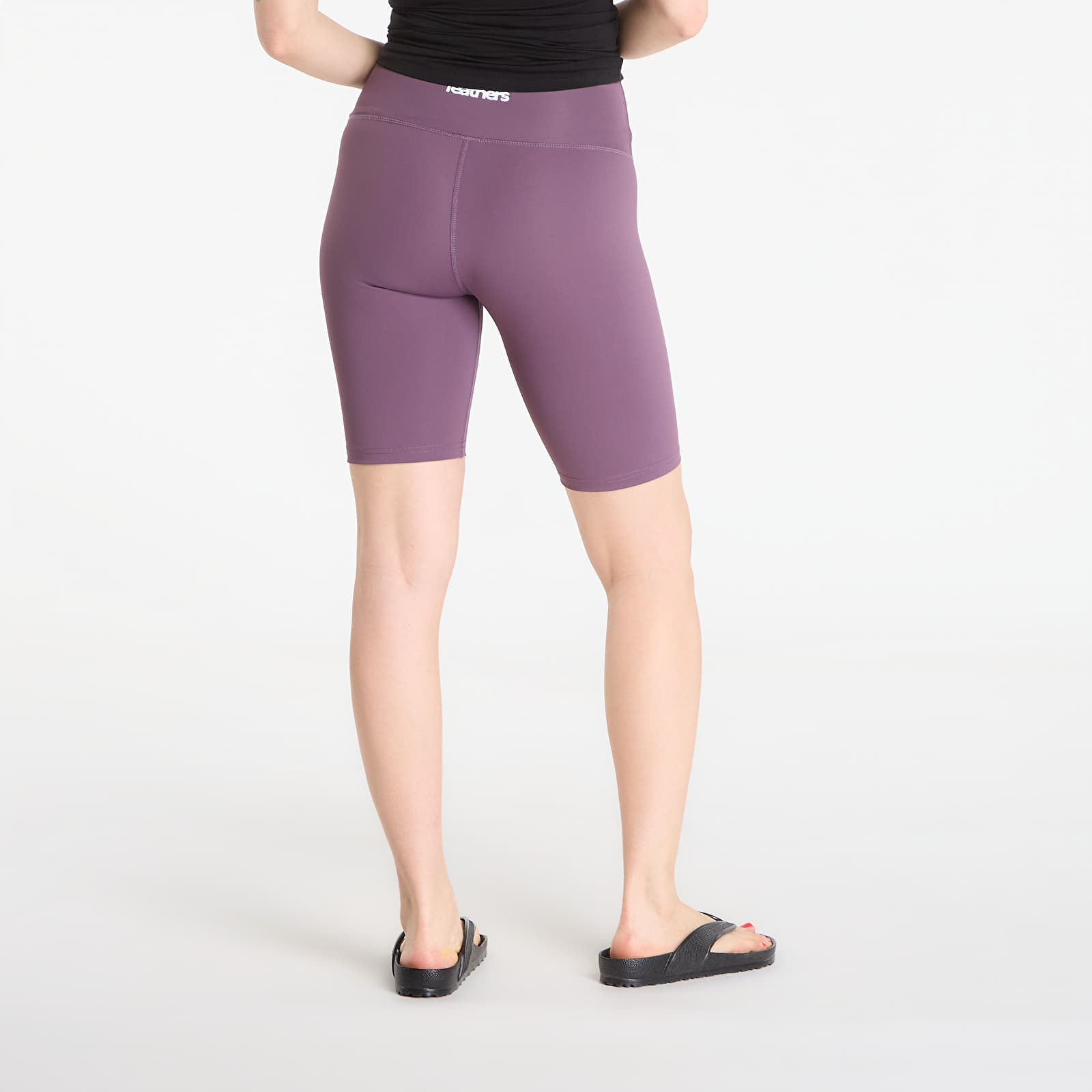 Shorts für Frauen Horsefeathers Tikka Shorts Wineberry