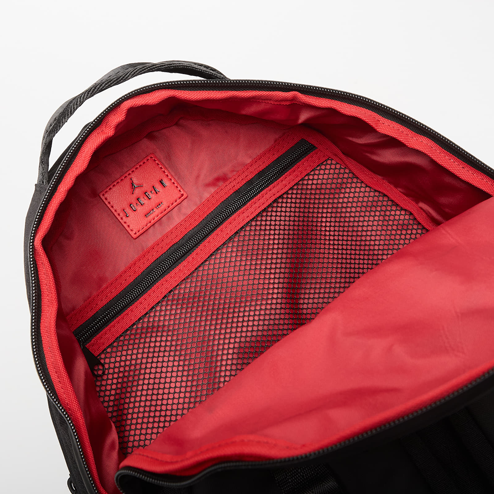 Pánske batohy Jordan Collectors Daypack Black