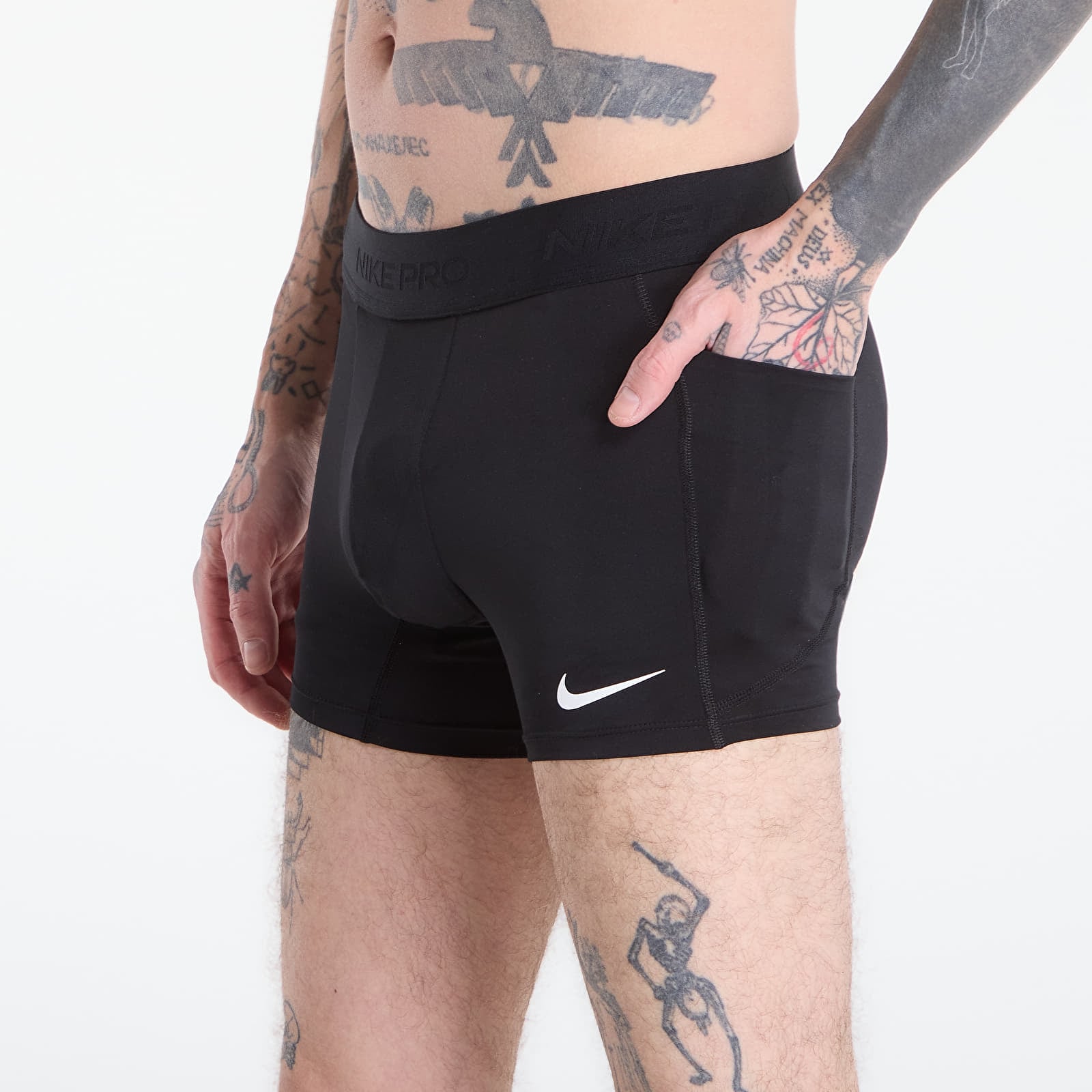 Férfi sortok Nike Pro Men's Dri-FIT Brief Shorts Black/ White