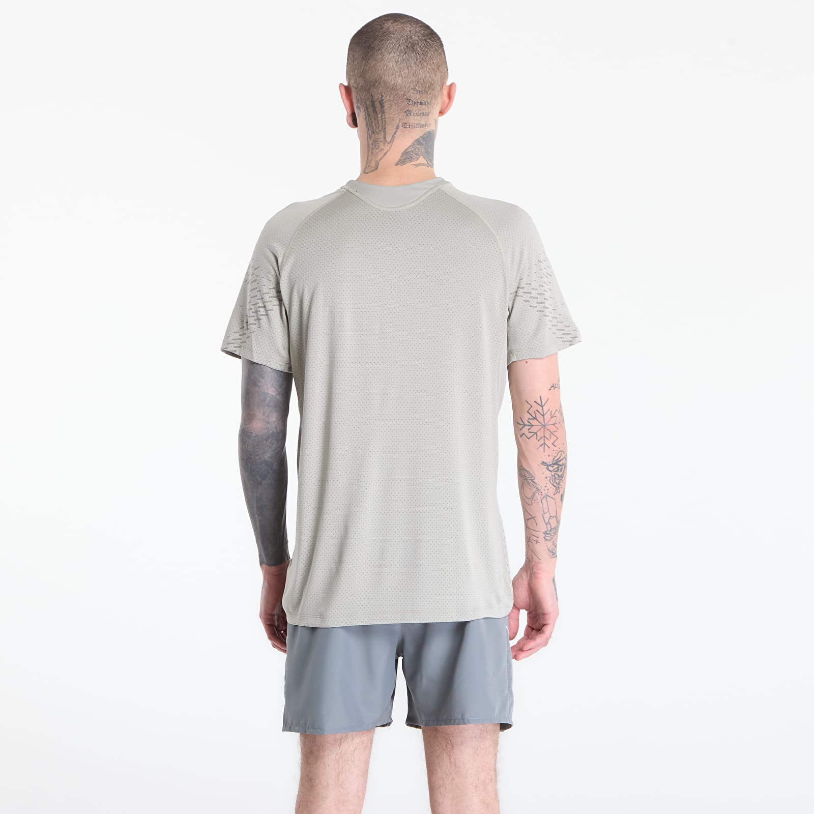 T-Shirts Männer Nike Stride Plus Men's Dri-FIT ADV Short-Sleeve Running Top Spruce Fog/ Light Army/ Reflective Silv