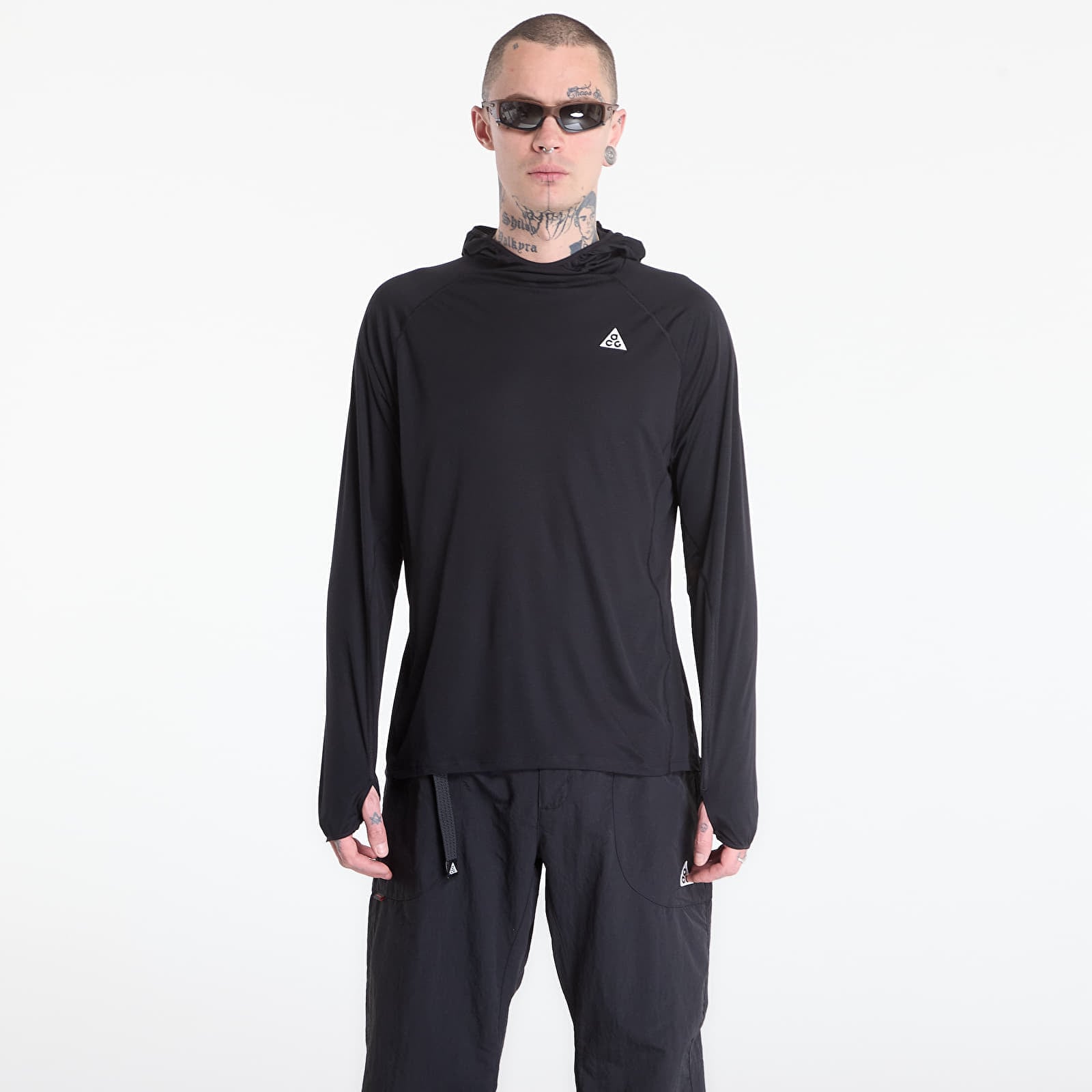 T-shirt Nike ACG "Solar Chase" Men's Dri-FIT UV Long-Sleeve Hooded Top Black/ Black/ Summit White S