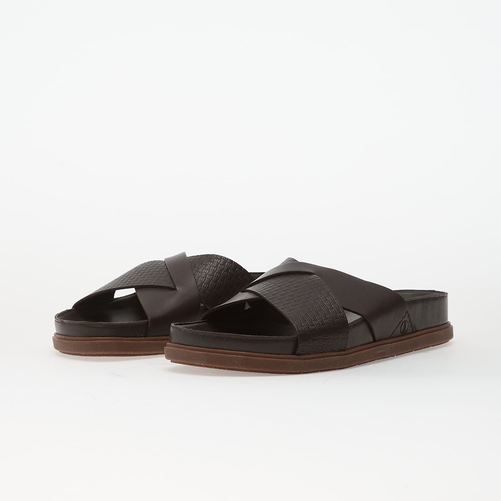 Men's sneakers and shoes Clarks Torford Cross Brown Leather