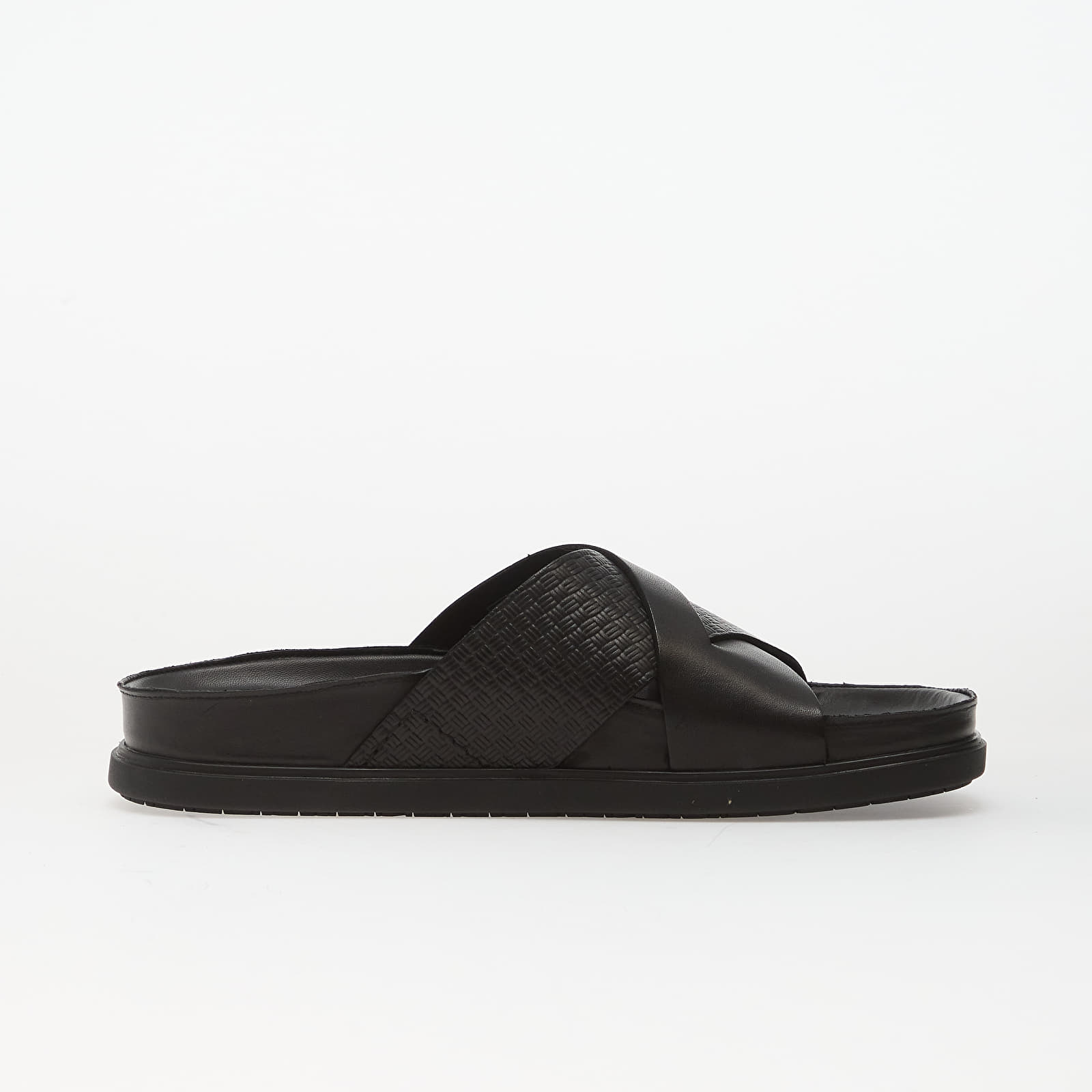 Men's sneakers and shoes Clarks Torford Cross Black Leather